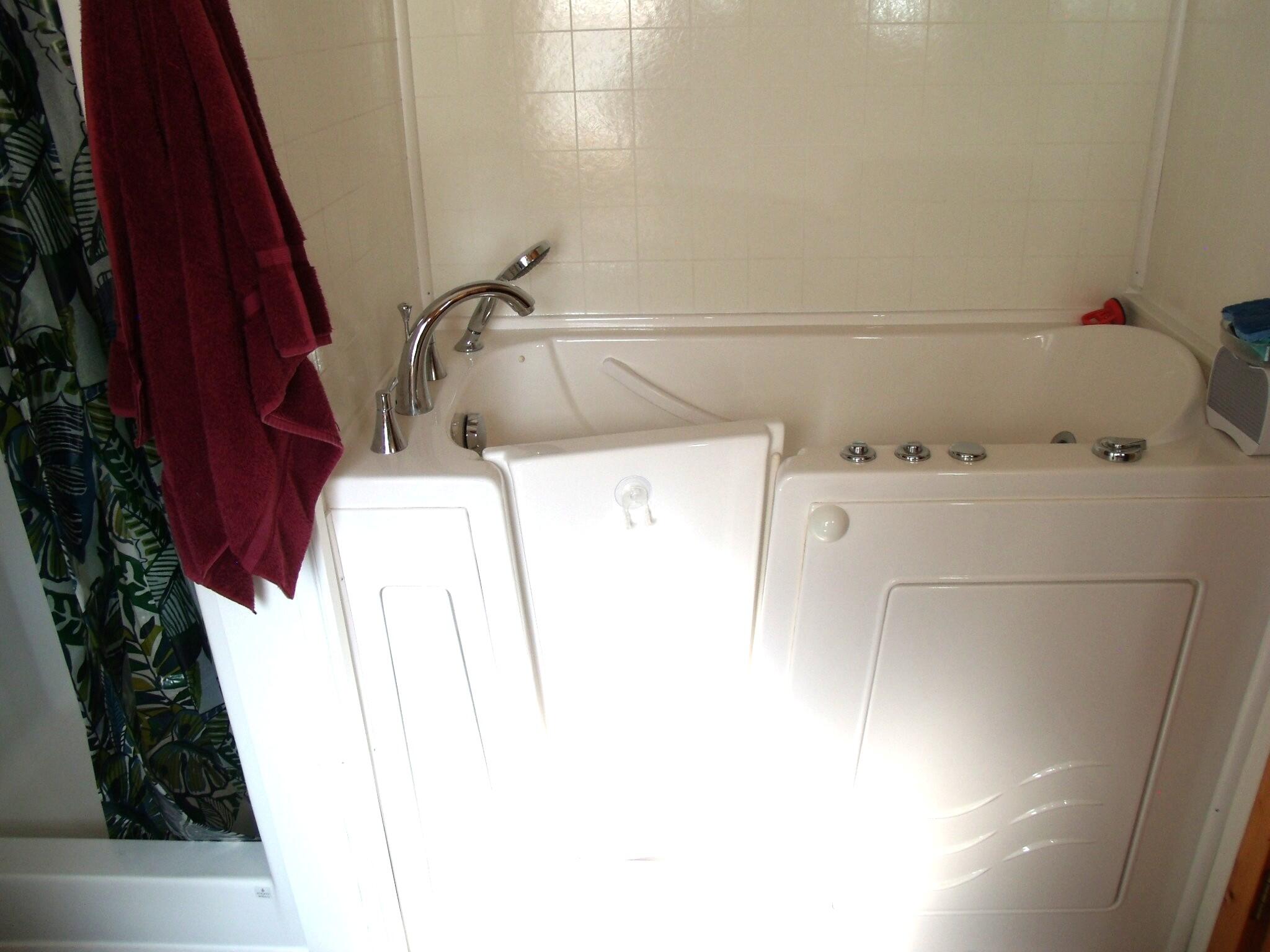 Hessel, Michigan 49745, United States, 2 Bedrooms Bedrooms, ,1 BathroomBathrooms,Residential,Active,169484