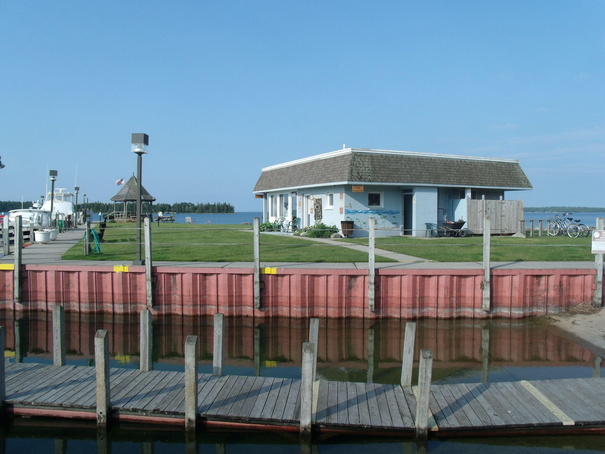 Hessel, Michigan 49745, United States, 2 Bedrooms Bedrooms, ,1 BathroomBathrooms,Residential,Active,169484