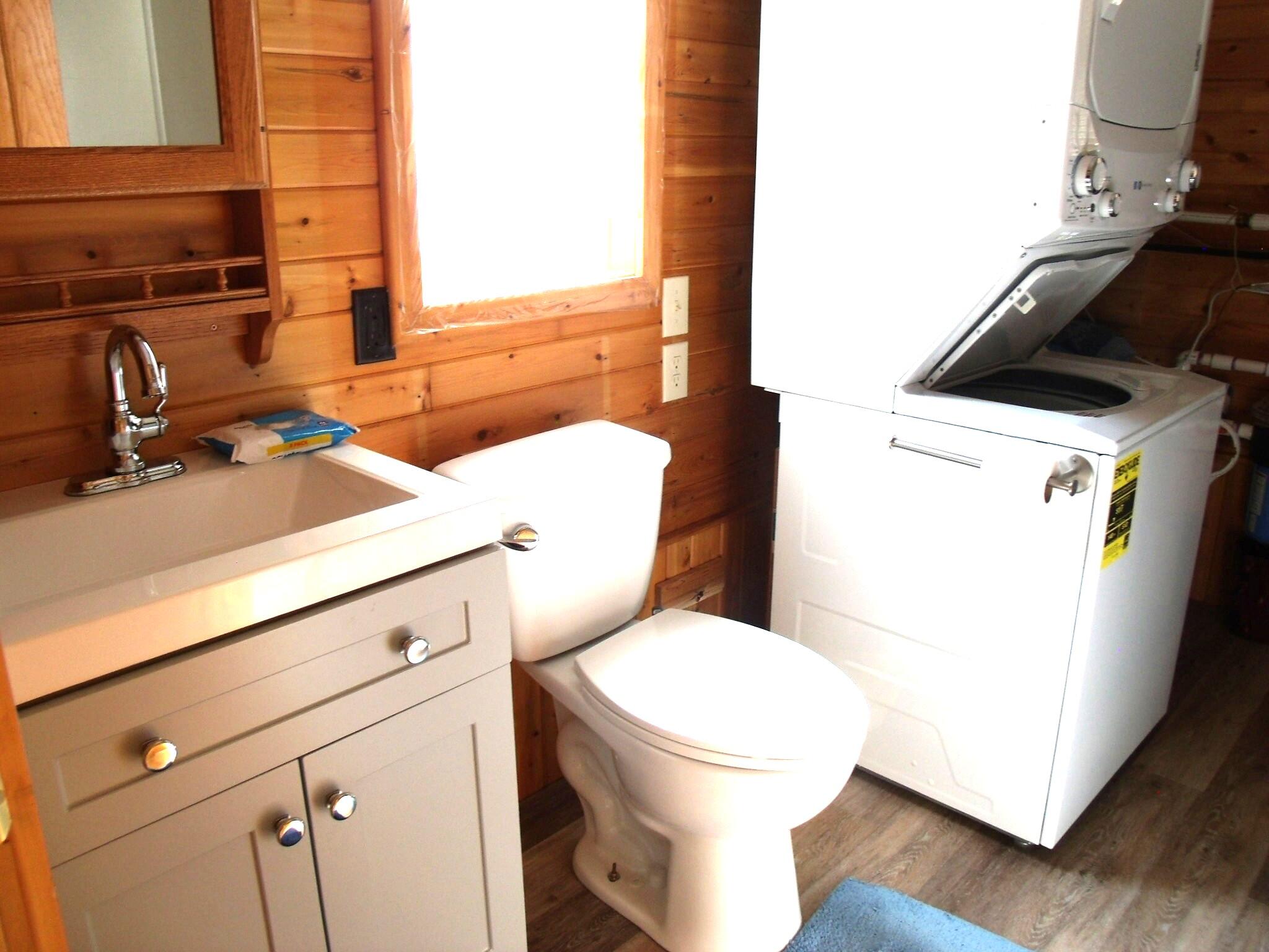 Hessel, Michigan 49745, United States, 2 Bedrooms Bedrooms, ,1 BathroomBathrooms,Residential,Active,169484