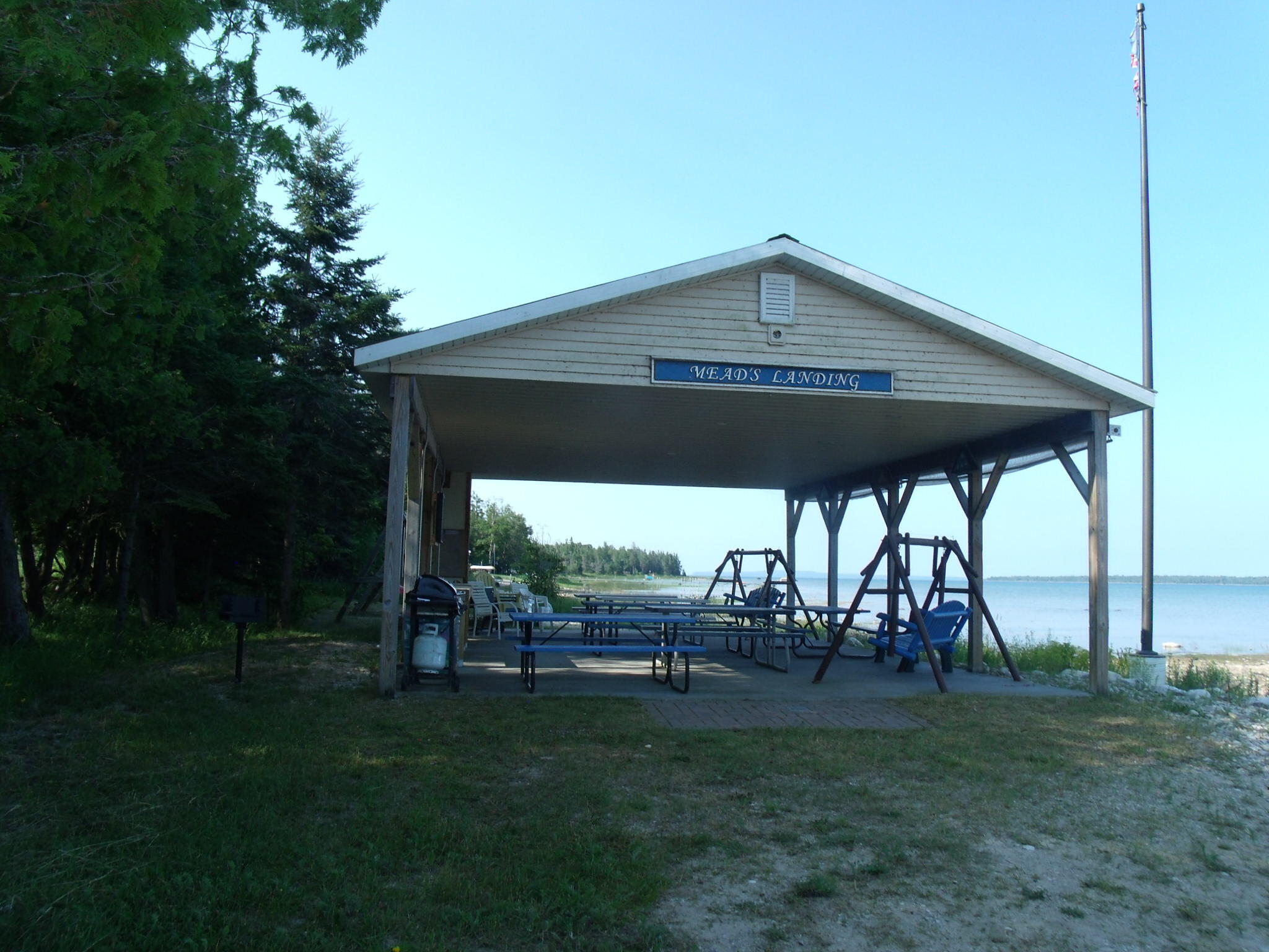 Hessel, Michigan 49745, United States, 2 Bedrooms Bedrooms, ,1 BathroomBathrooms,Residential,Active,169484