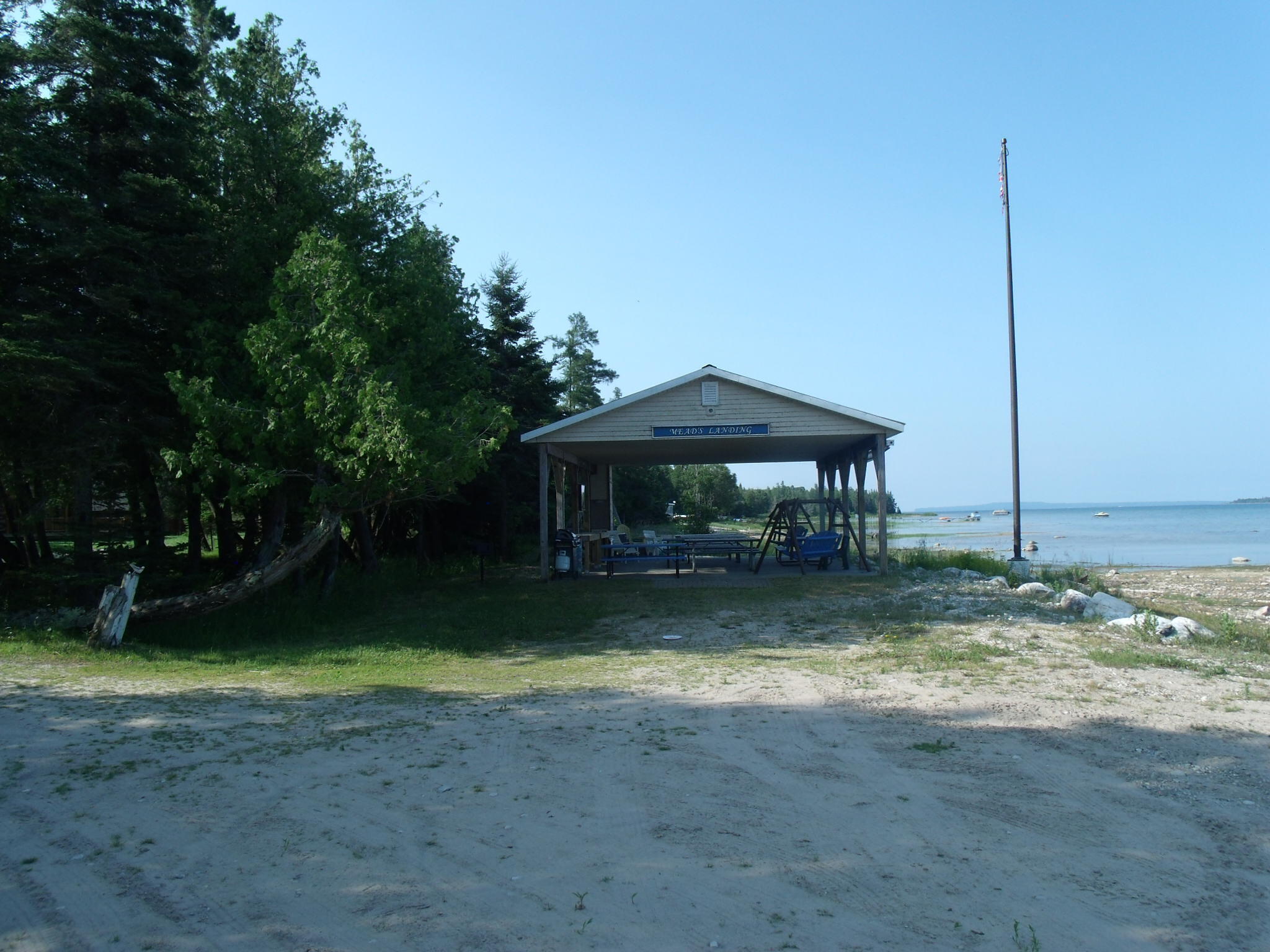 Hessel, Michigan 49745, United States, 2 Bedrooms Bedrooms, ,1 BathroomBathrooms,Residential,Active,169484