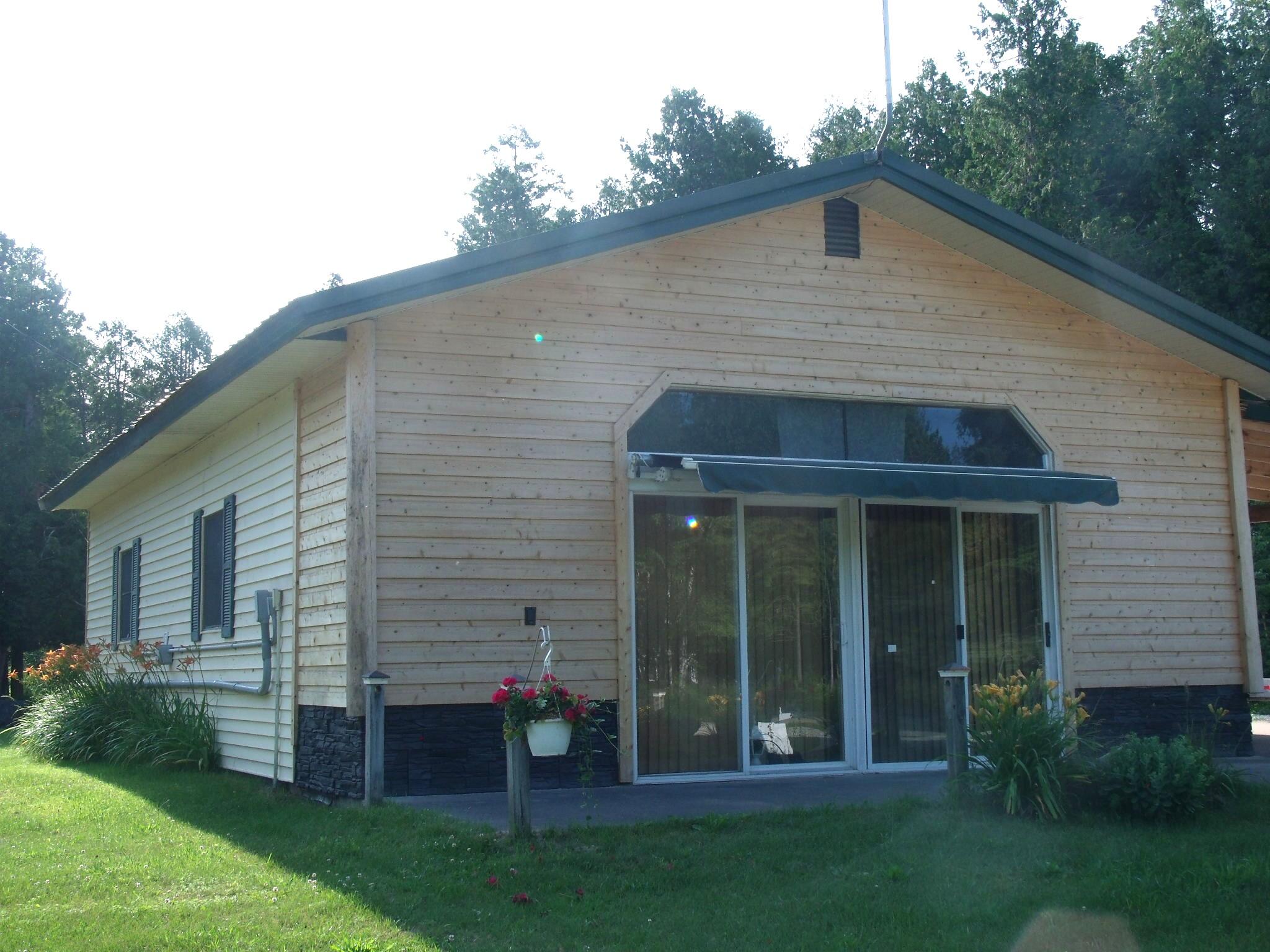 Hessel, Michigan 49745, United States, 2 Bedrooms Bedrooms, ,1 BathroomBathrooms,Residential,Active,169484