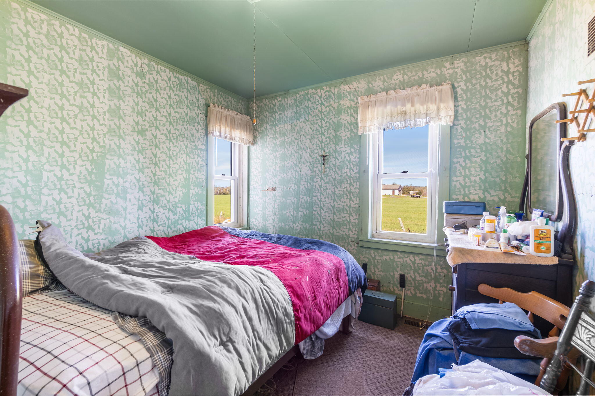 Cheboygan, Michigan 49721, United States, 5 Bedrooms Bedrooms, ,1 BathroomBathrooms,Residential,Active,224356