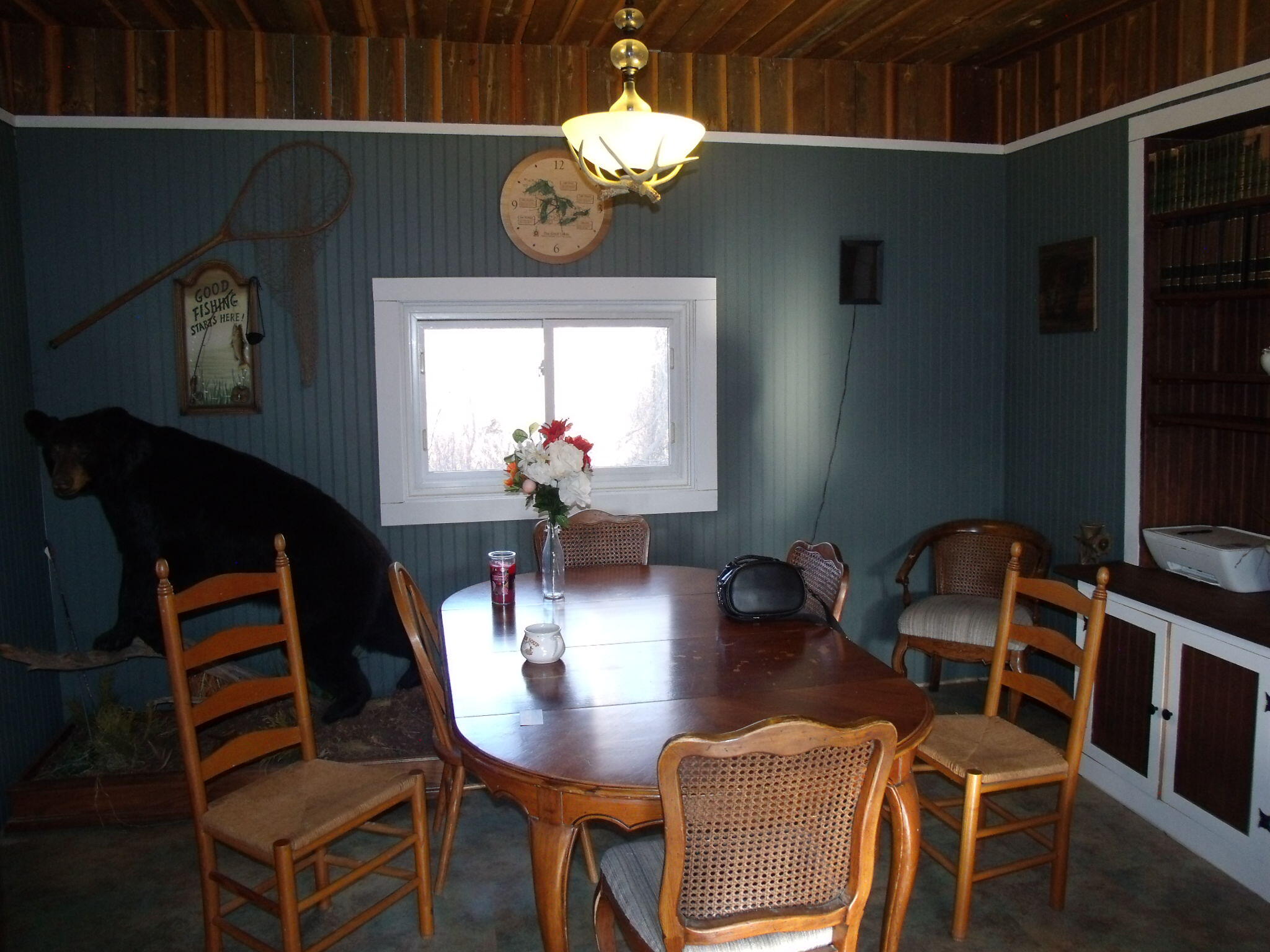 Hessel, Michigan 49745, United States, 3 Bedrooms Bedrooms, ,1 BathroomBathrooms,Residential,Active,112204