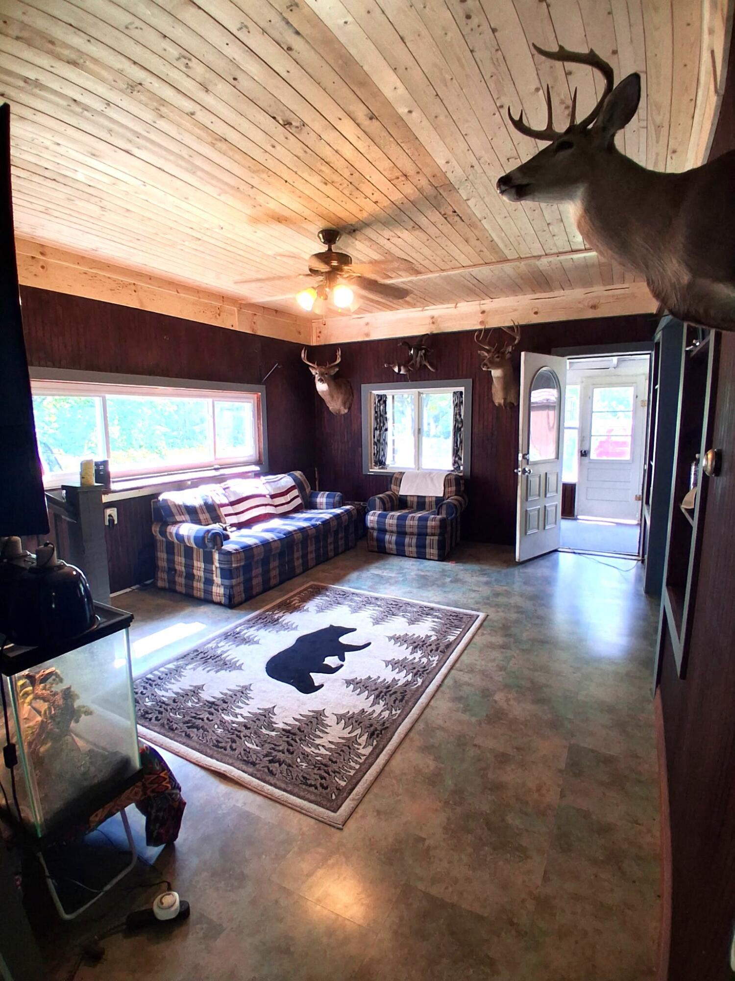 Hessel, Michigan 49745, United States, 3 Bedrooms Bedrooms, ,1 BathroomBathrooms,Residential,Active,112204