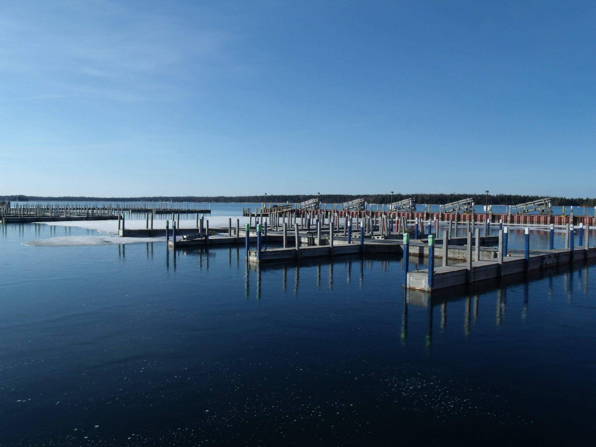 Hessel, Michigan 49745, United States, 3 Bedrooms Bedrooms, ,1 BathroomBathrooms,Residential,Active,112204