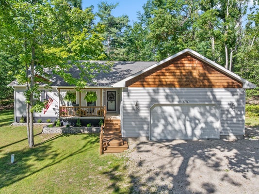6774 DOGWOOD CT, GAYLORD, MI 49735 - Image 7b6bca092fd6884fbe2bd39c769b9a85/1064390668