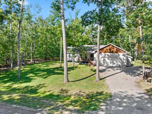 6774 DOGWOOD CT, GAYLORD, MI 49735 - Image 7b6bca092fd6884fbe2bd39c769b9a85/1375261449