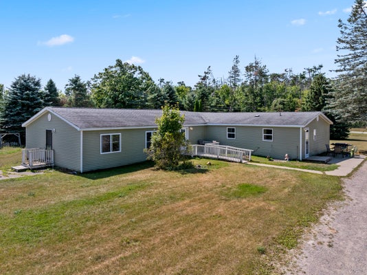 3965 NEWT DR, GAYLORD, MI 49735 - Image 84df3a3597a849d77edc78c5d414ec70/3843027016