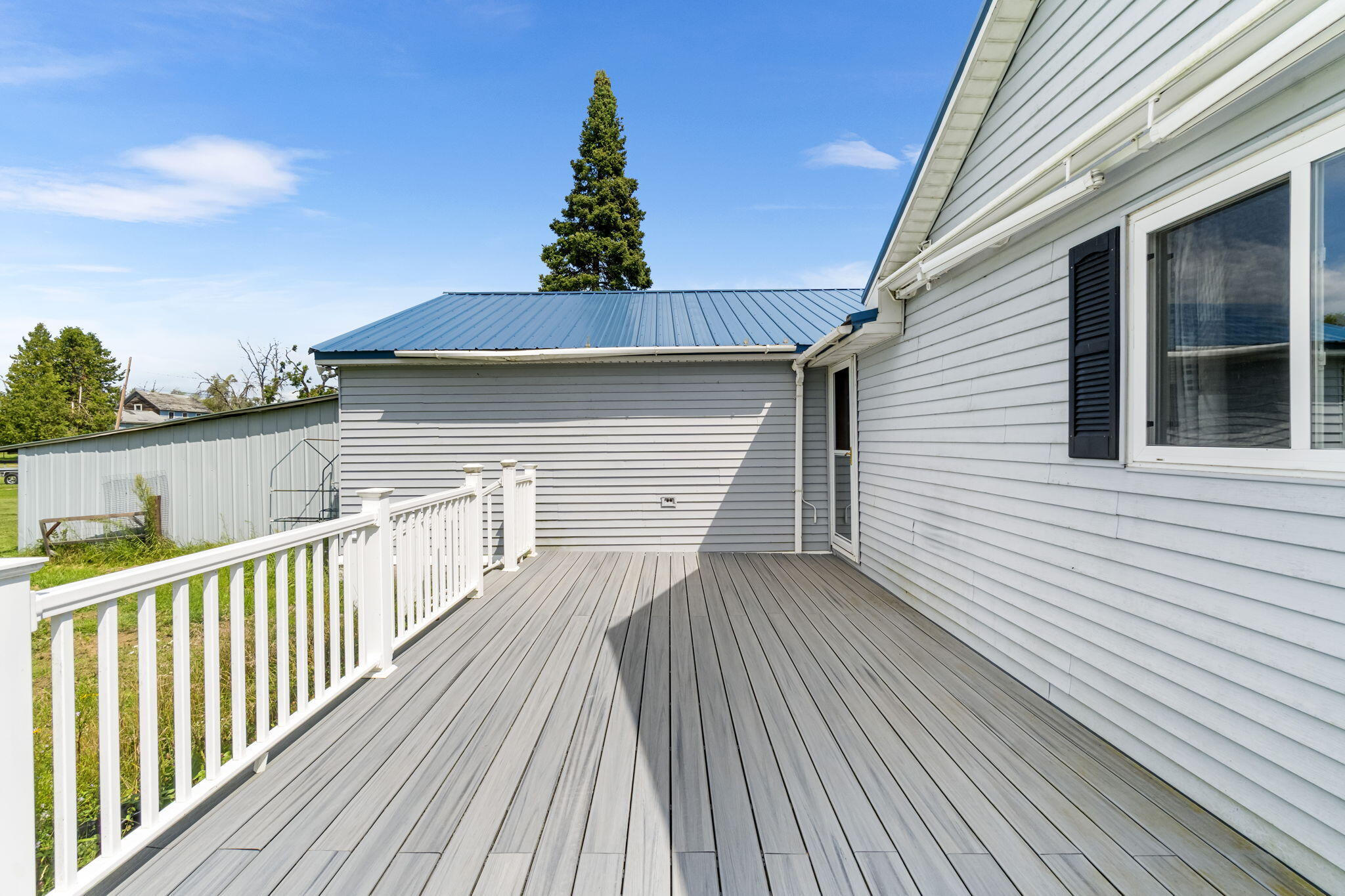 Cheboygan, Michigan 49721, United States, 2 Bedrooms Bedrooms, ,1 BathroomBathrooms,Residential,Active,131151