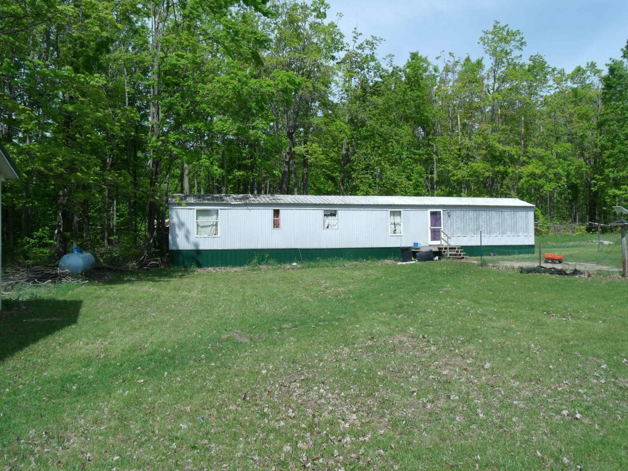 Wolverine, Michigan 49799, United States, 3 Bedrooms Bedrooms, ,3 BathroomsBathrooms,Residential,Active,153903