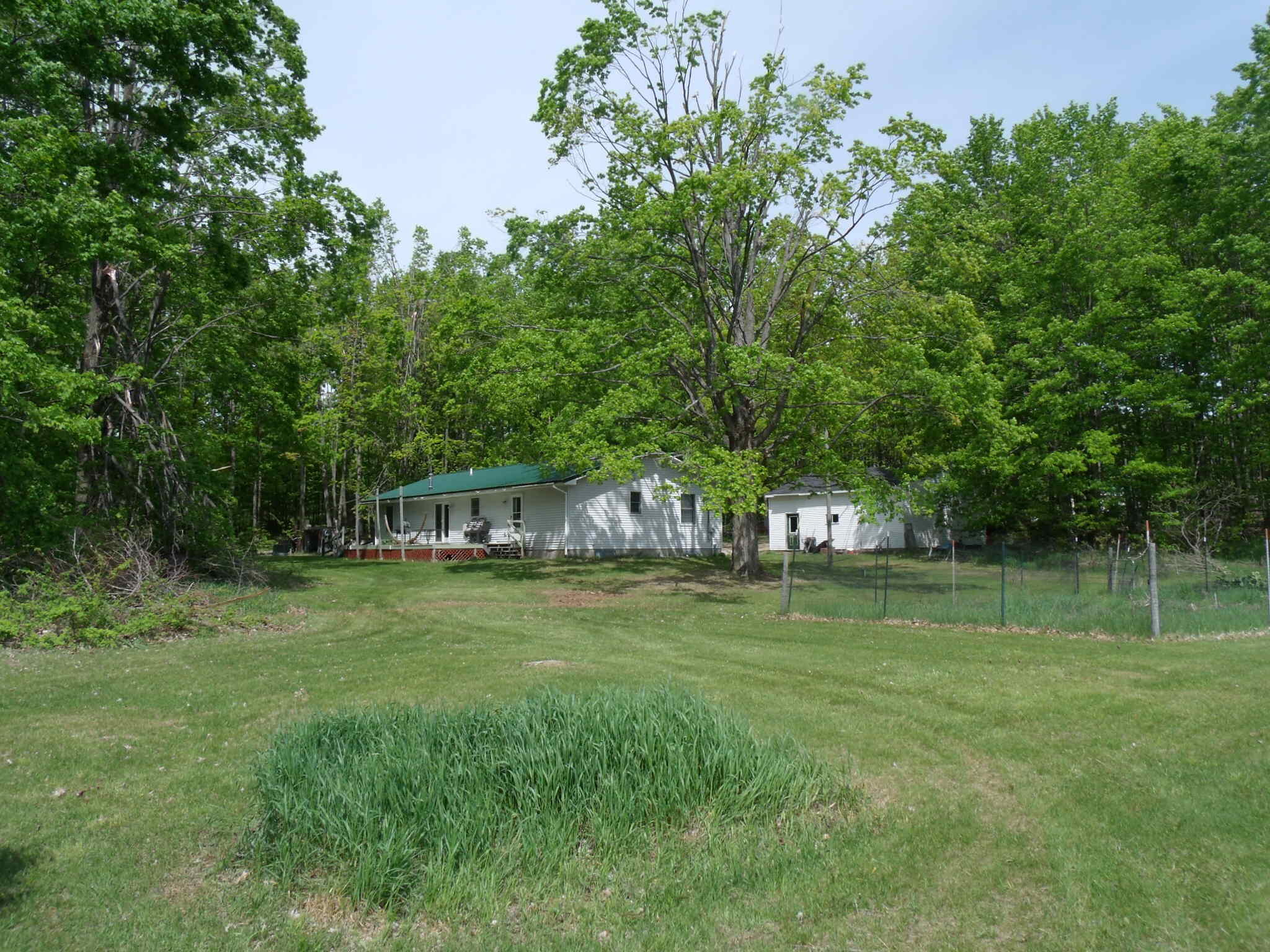 Wolverine, Michigan 49799, United States, 3 Bedrooms Bedrooms, ,3 BathroomsBathrooms,Residential,Active,153903