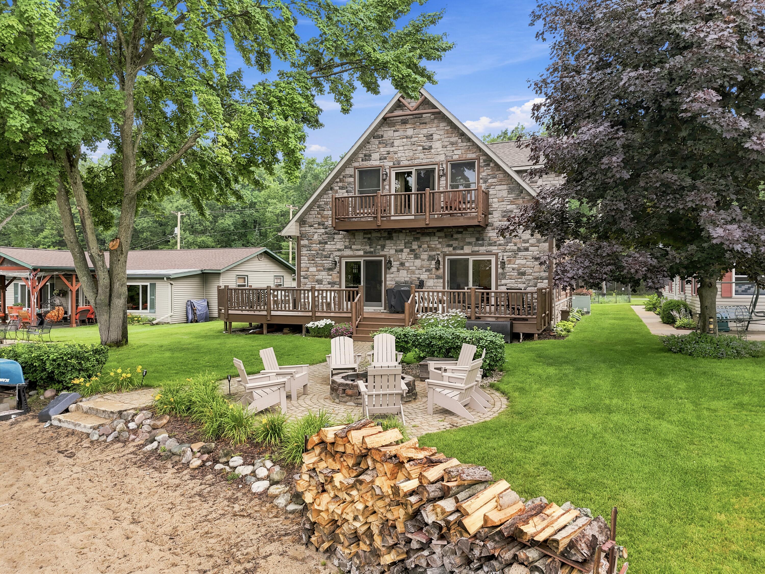 Photo 1 of 113 — 1966 Lake James Drive, Prudenville, MI 48651