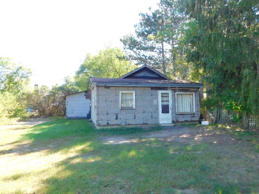 209 STATE ST, GRAYLING, MI 49738 - Image a698e87f2b5635a3b8be4df653f7ea1b/634288985