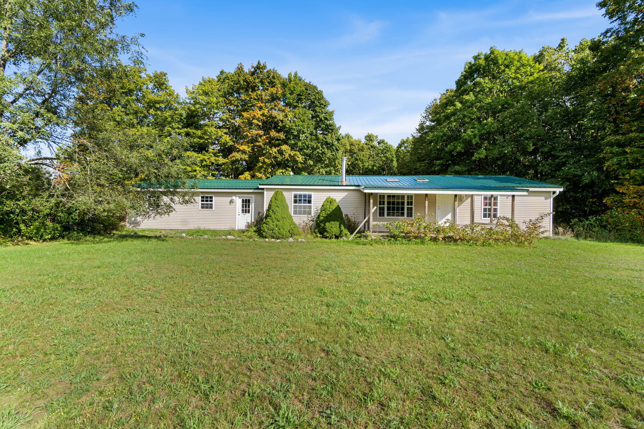 Levering, Michigan 49755, United States, 3 Bedrooms Bedrooms, ,2 BathroomsBathrooms,Residential,Active,215922