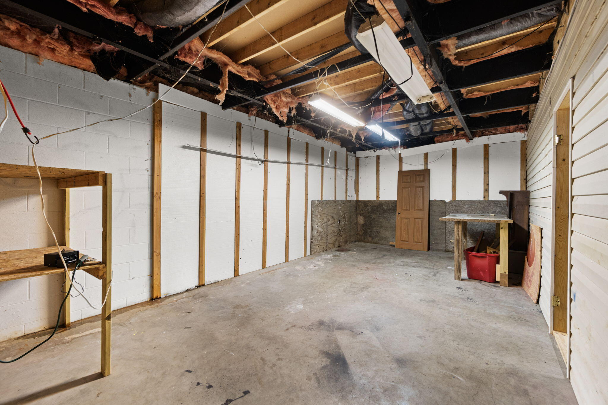 Levering, Michigan 49755, United States, 3 Bedrooms Bedrooms, ,2 BathroomsBathrooms,Residential,Active,215922