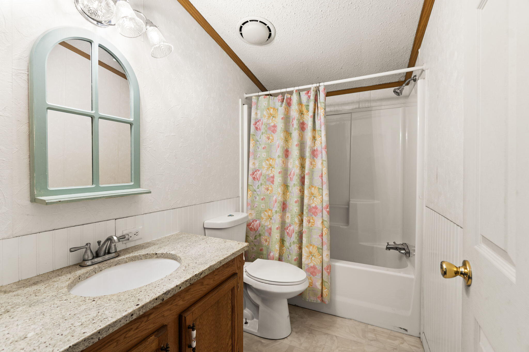 Levering, Michigan 49755, United States, 3 Bedrooms Bedrooms, ,2 BathroomsBathrooms,Residential,Active,215922