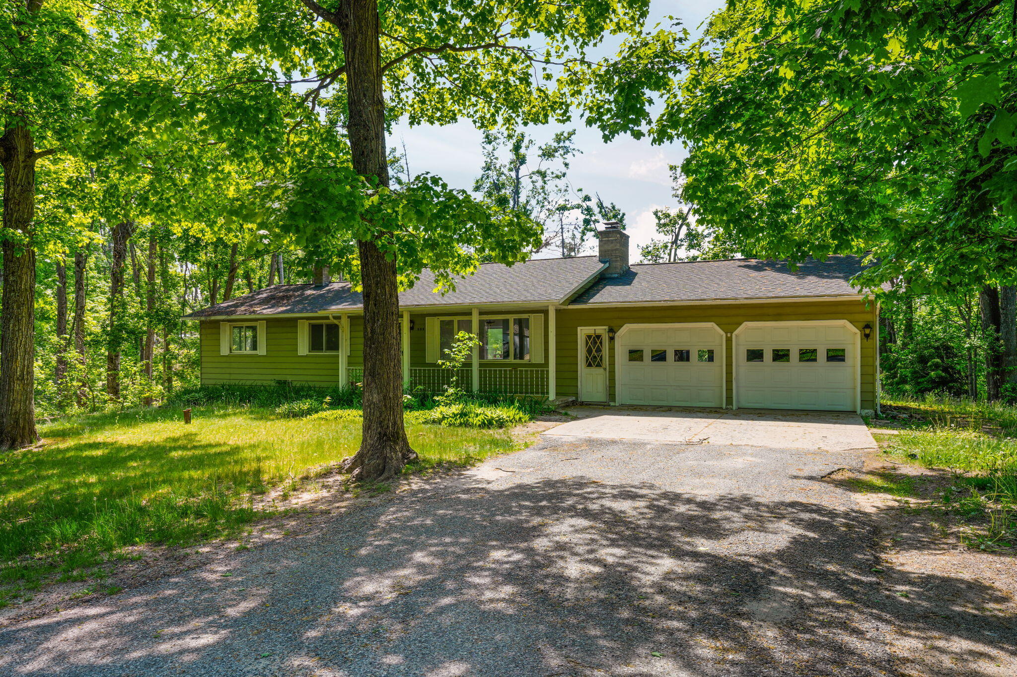 Photo 1 of 43 — 886 Knollwood Lane, Gaylord, MI 49735