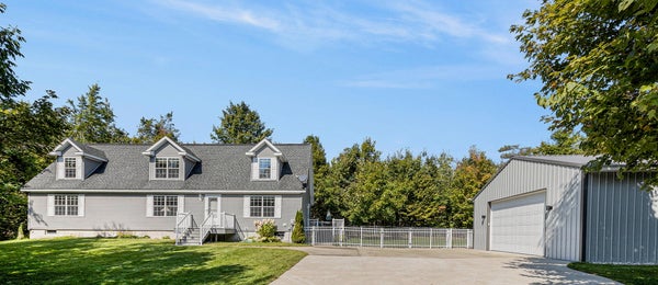 11738 JEWELL RD, VANDERBILT, MI 49795 - Image b7cb6d9528eacee944c2a8b439701cda/591000689