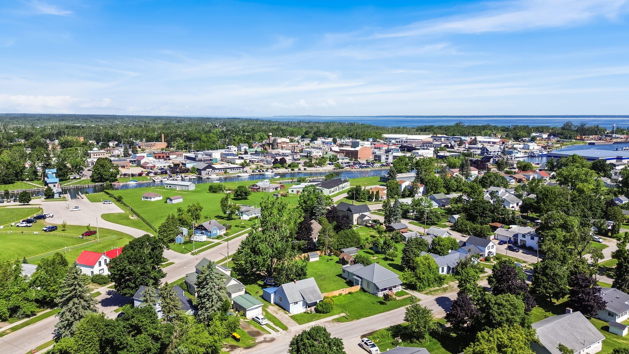 Cheboygan, Michigan 49721, United States, 3 Bedrooms Bedrooms, ,3 BathroomsBathrooms,Residential,Contingent,175839