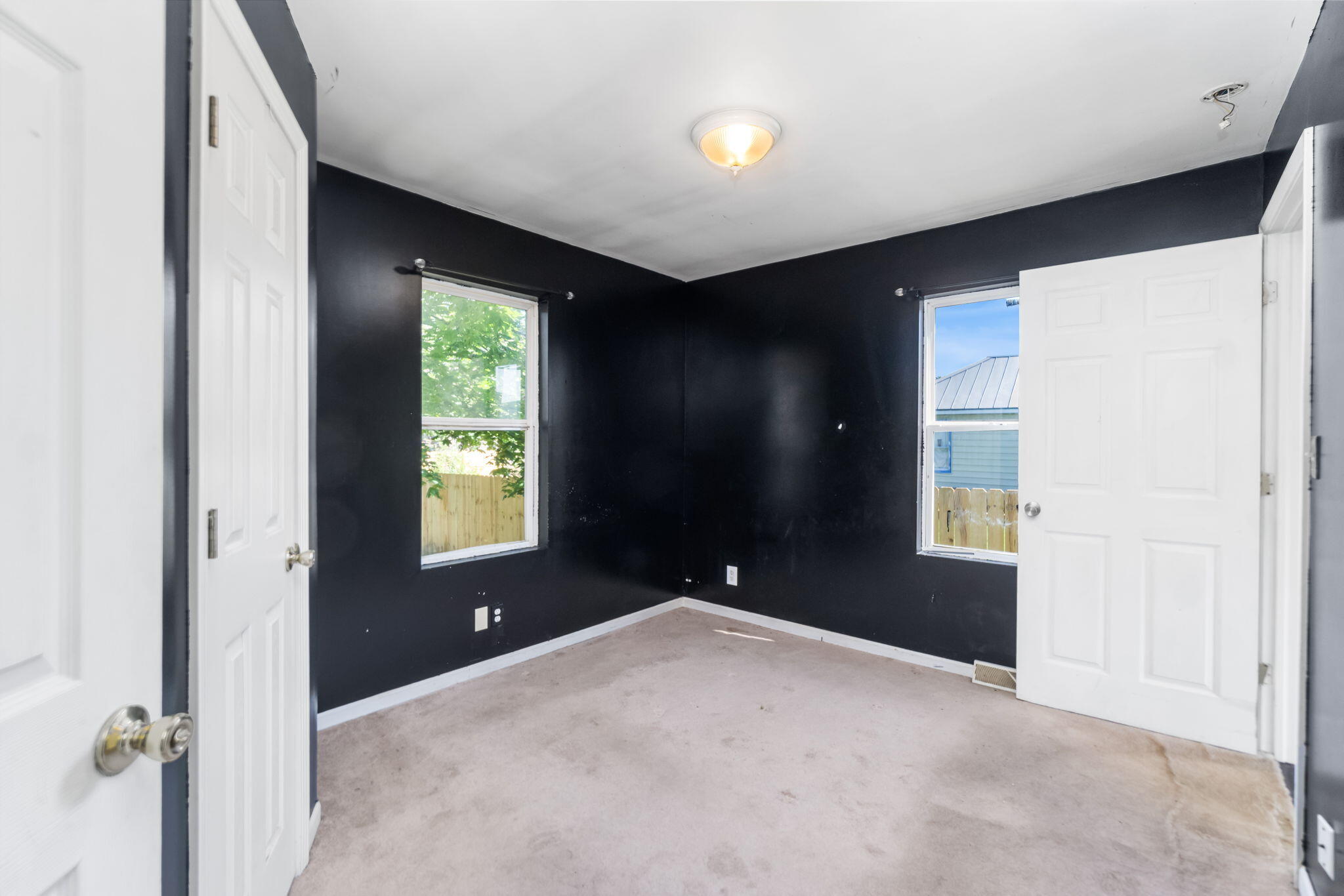 Cheboygan, Michigan 49721, United States, 3 Bedrooms Bedrooms, ,3 BathroomsBathrooms,Residential,Contingent,175839