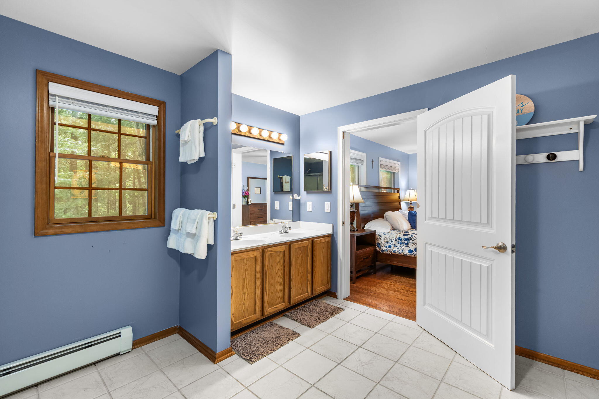 Cheboygan, Michigan 49721, United States, 3 Bedrooms Bedrooms, ,3 BathroomsBathrooms,Residential,Contingent,207421