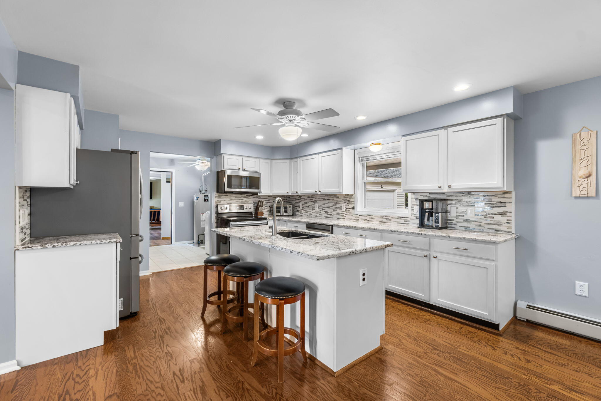 Cheboygan, Michigan 49721, United States, 3 Bedrooms Bedrooms, ,3 BathroomsBathrooms,Residential,Contingent,207421