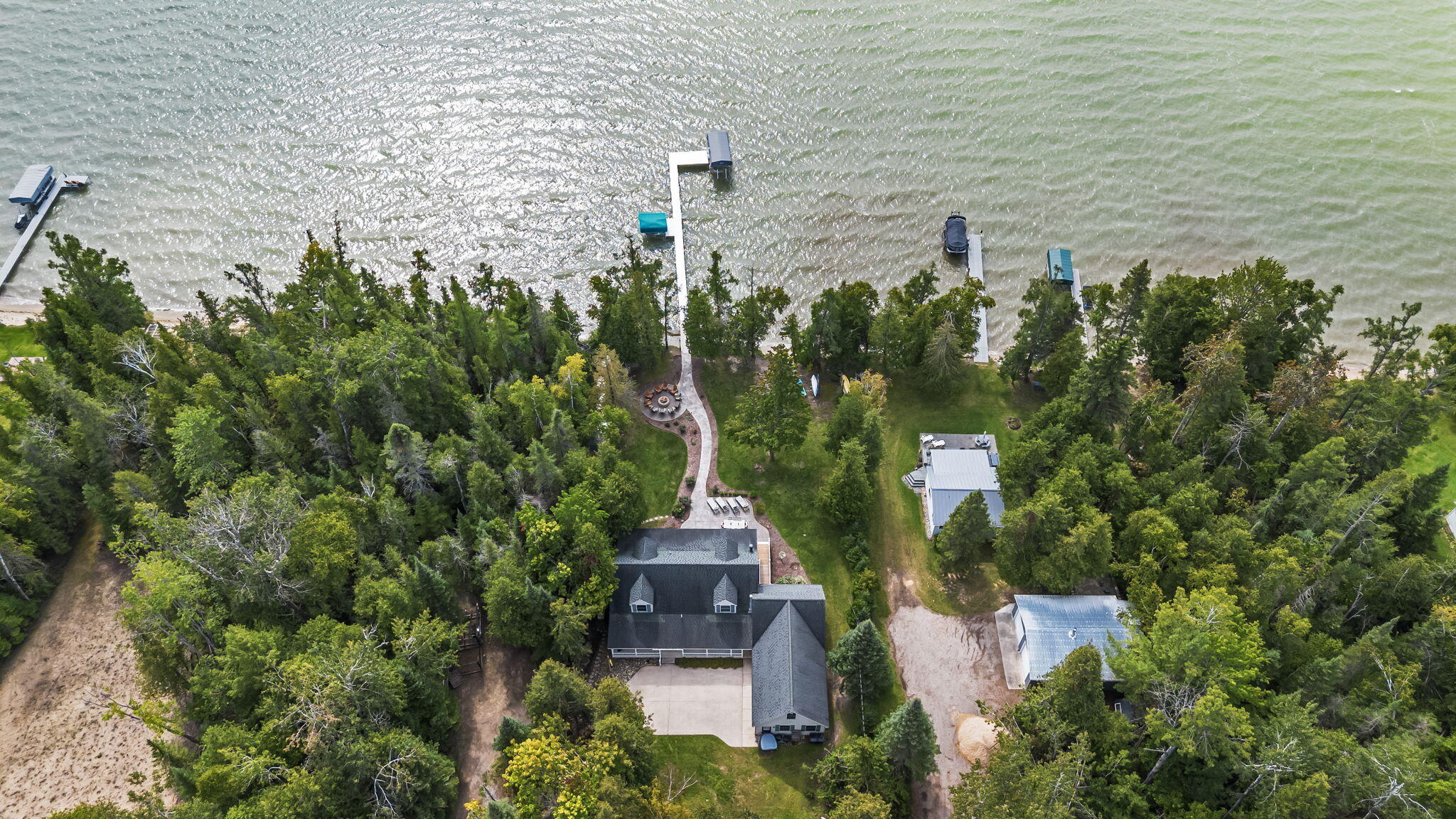 Cheboygan, Michigan 49721, United States, 3 Bedrooms Bedrooms, ,3 BathroomsBathrooms,Residential,Contingent,207421