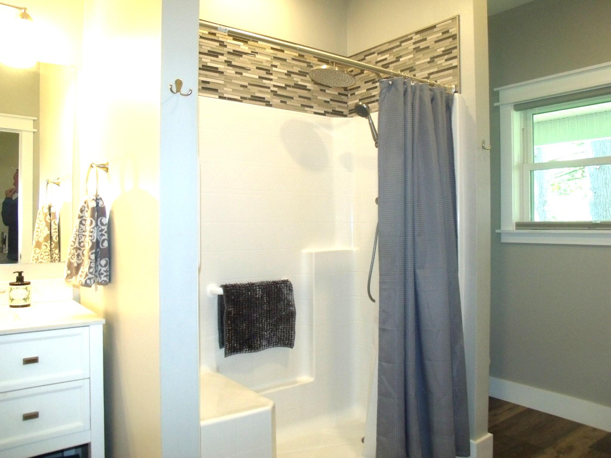 Indian River, Michigan 49749, United States, 5 Bedrooms Bedrooms, ,5 BathroomsBathrooms,Residential,Active,212859