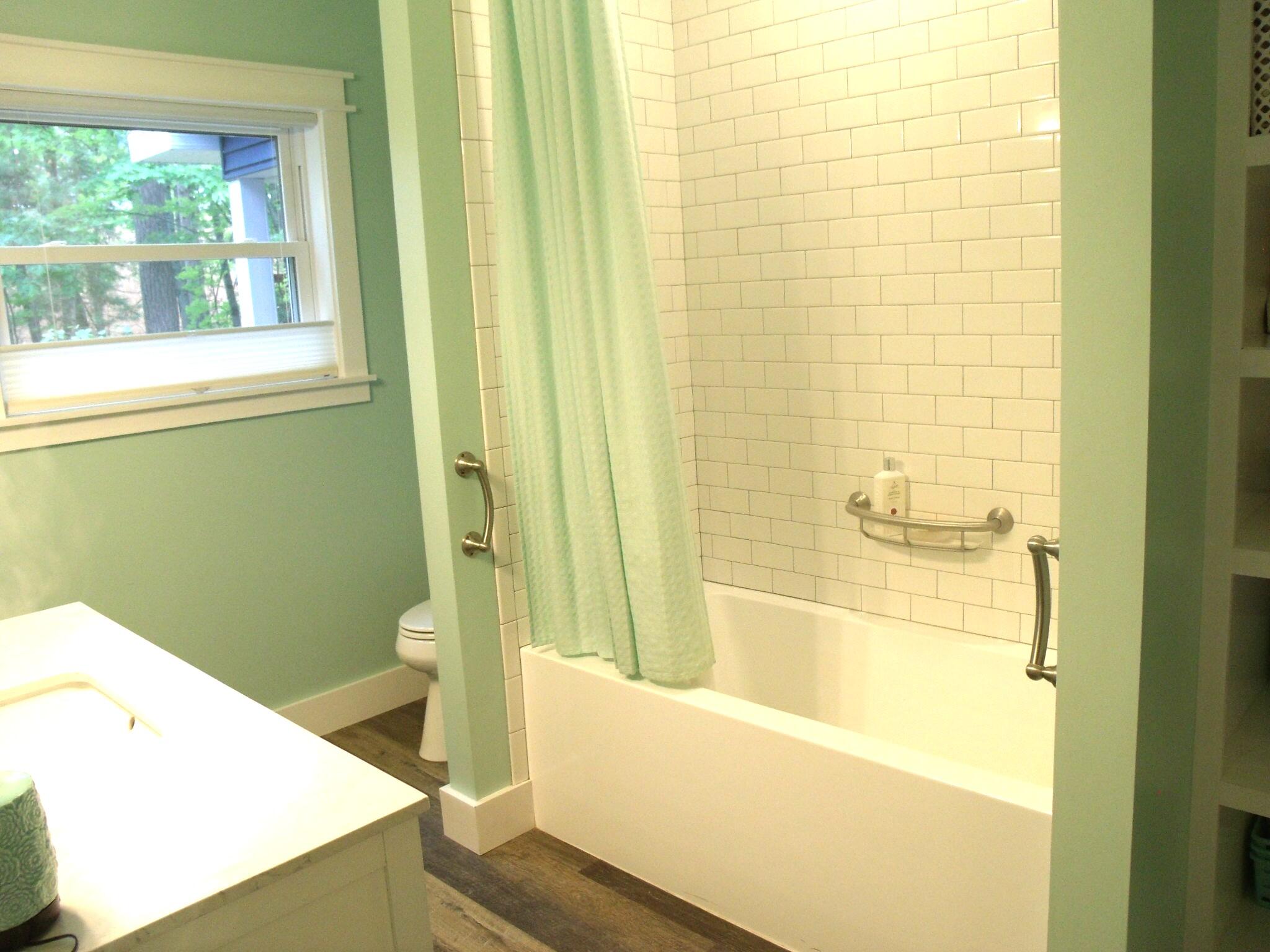 Indian River, Michigan 49749, United States, 5 Bedrooms Bedrooms, ,5 BathroomsBathrooms,Residential,Active,212859