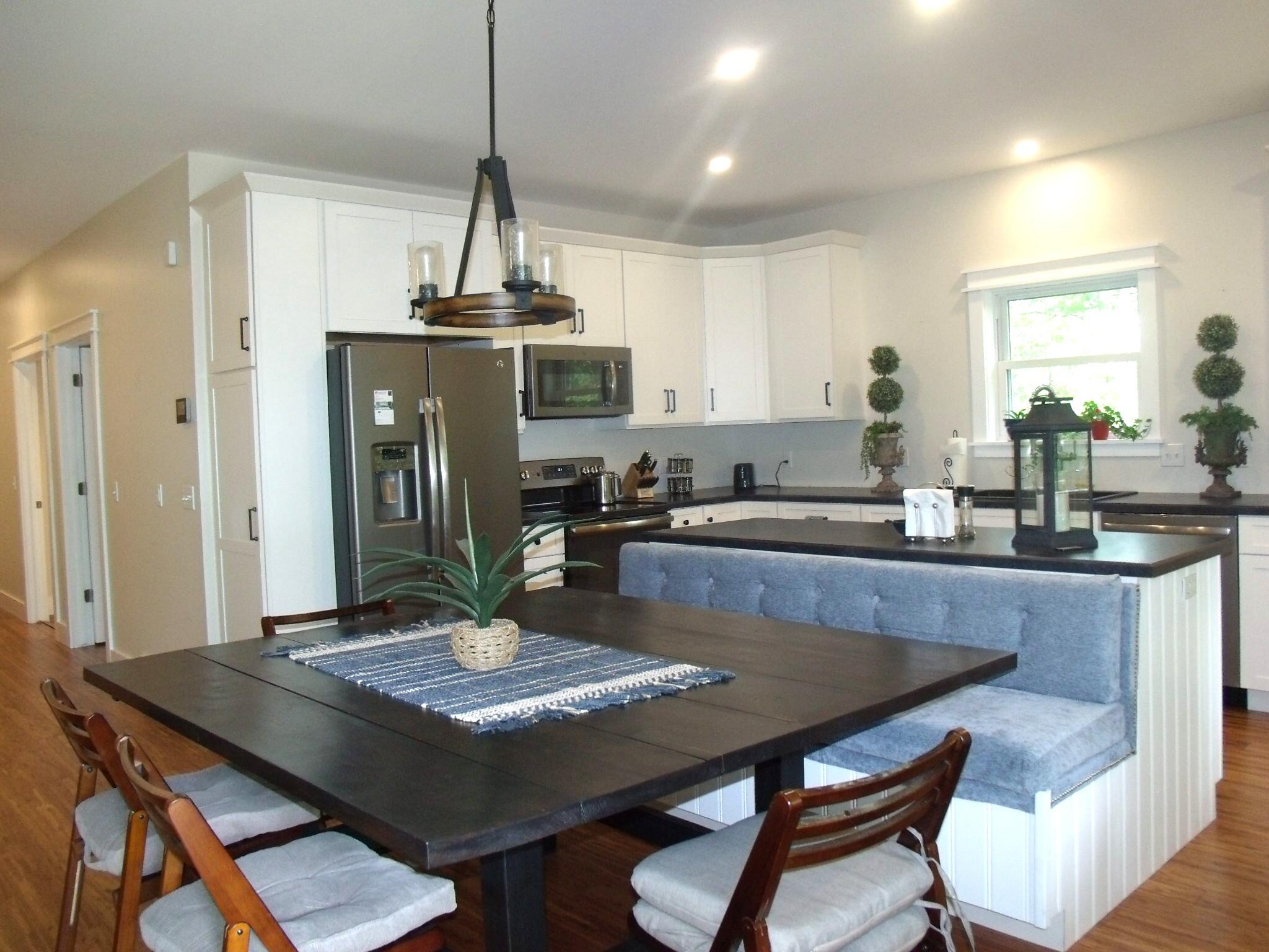 Indian River, Michigan 49749, United States, 5 Bedrooms Bedrooms, ,5 BathroomsBathrooms,Residential,Active,212859