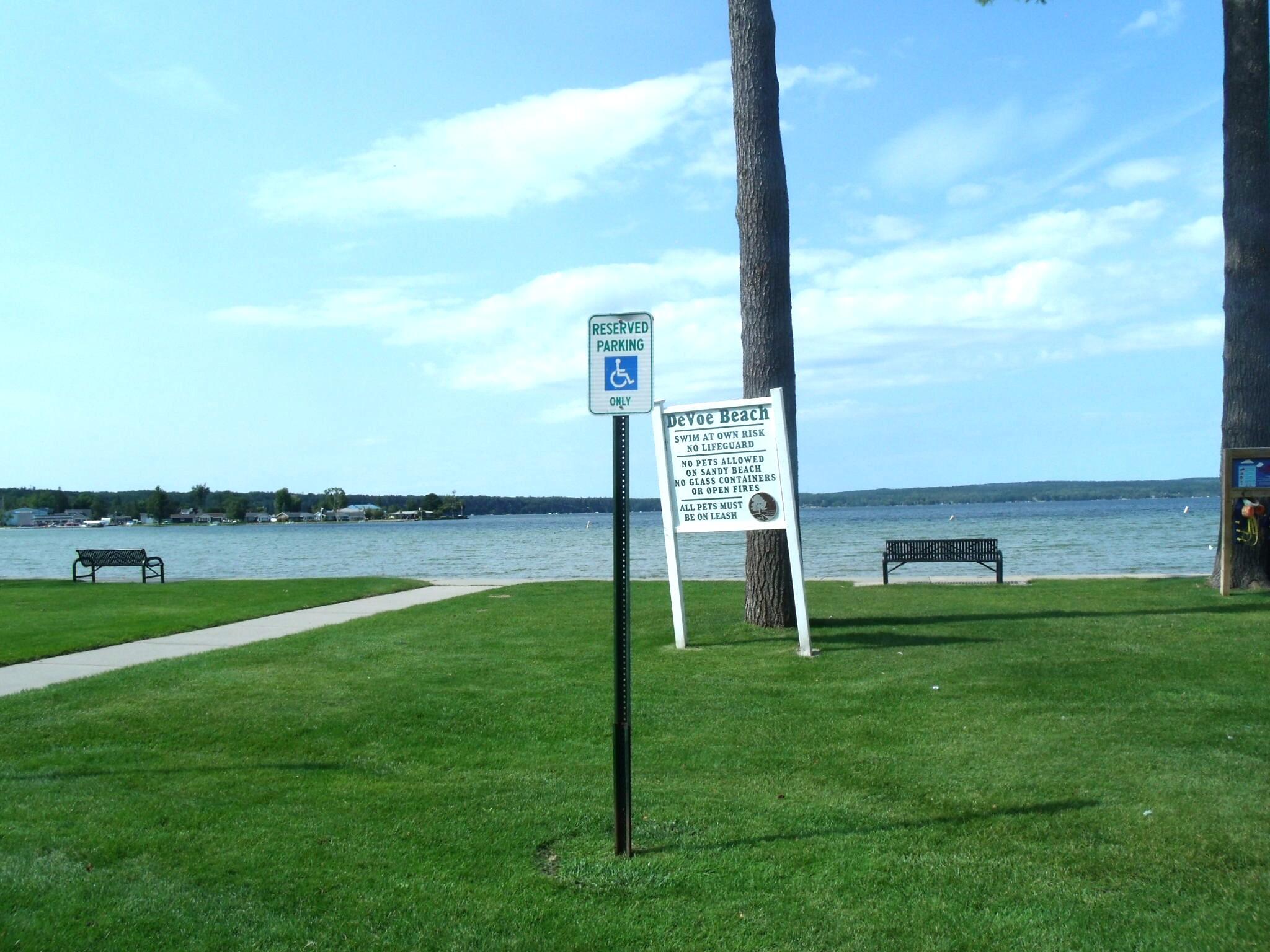 Indian River, Michigan 49749, United States, 5 Bedrooms Bedrooms, ,5 BathroomsBathrooms,Residential,Active,212859