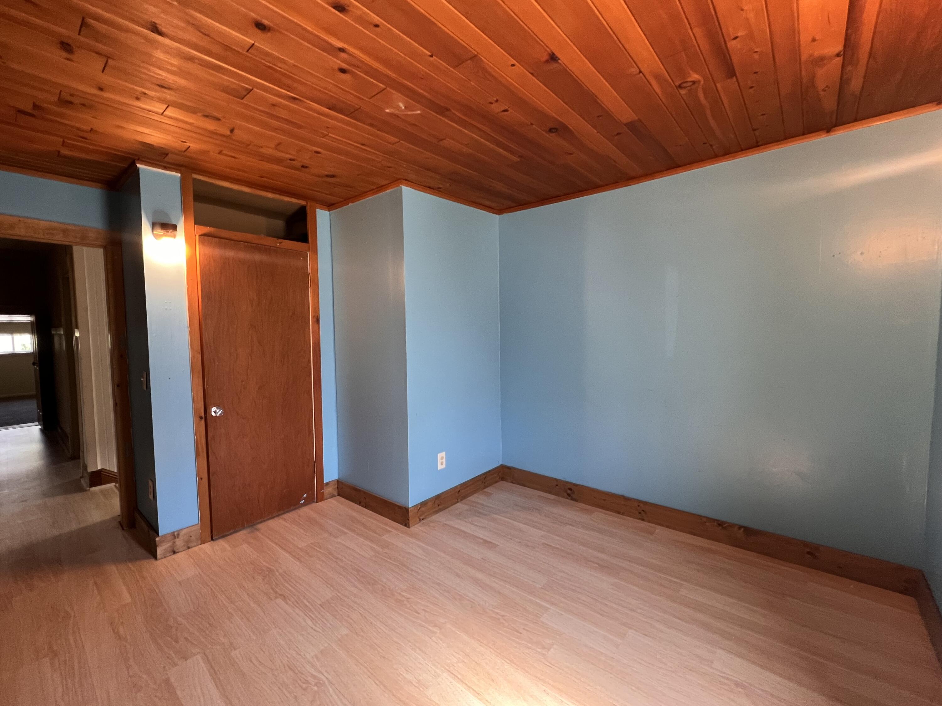 Cheboygan, Michigan 49721, United States, 4 Bedrooms Bedrooms, ,2 BathroomsBathrooms,Residential,Contingent,166210