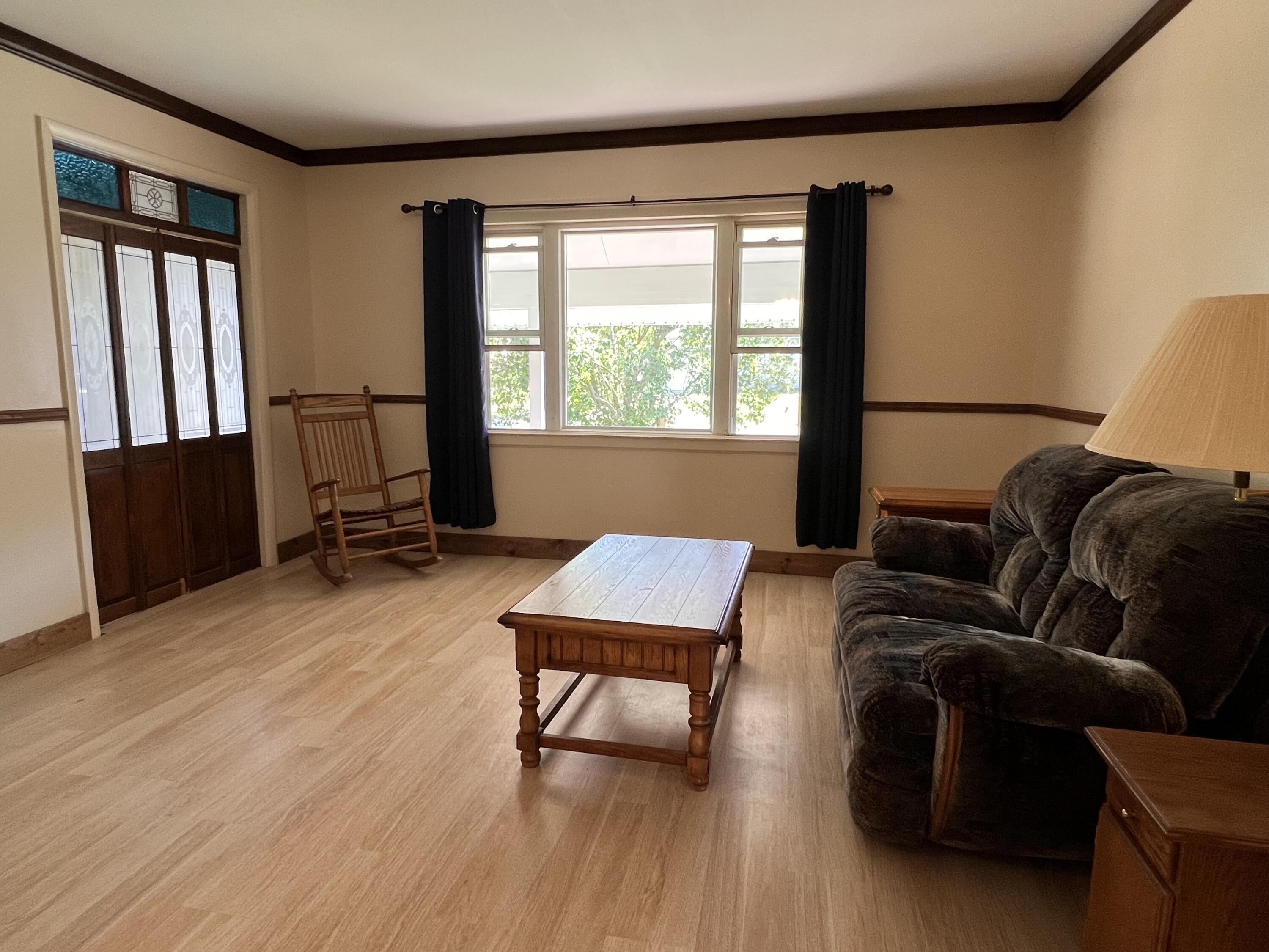 Cheboygan, Michigan 49721, United States, 4 Bedrooms Bedrooms, ,2 BathroomsBathrooms,Residential,Contingent,166210