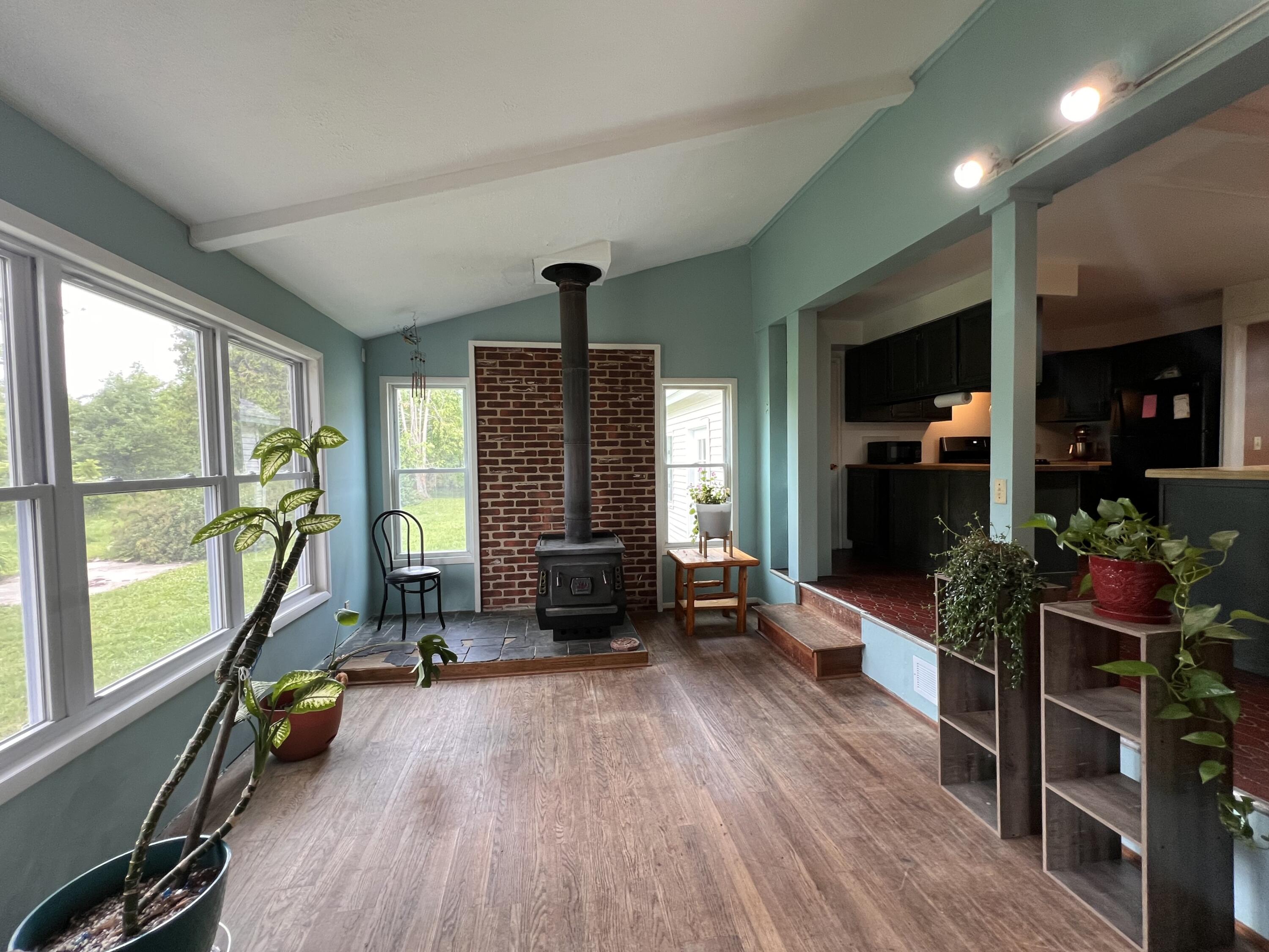 Cheboygan, Michigan 49721, United States, 4 Bedrooms Bedrooms, ,2 BathroomsBathrooms,Residential,Contingent,166210