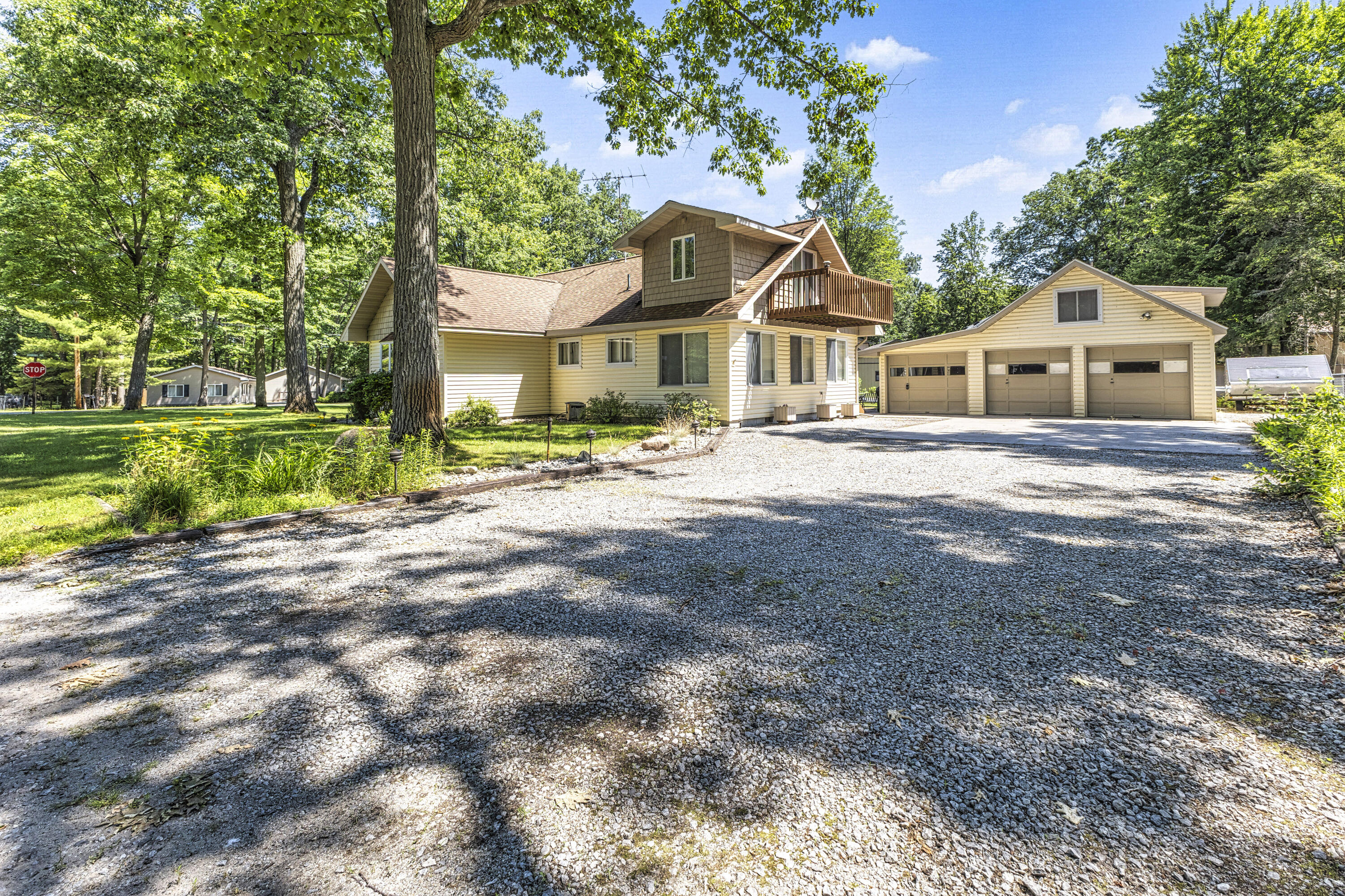 Photo 1 of 56 — 1429 Iroquois Avenue, Prudenville, MI 48651