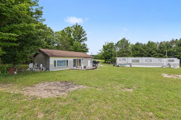 3720 RICE RD NW, RAPID CITY, MI 49676 - Image cc021b81c313be8dfca658bfeadae18d/3157692502
