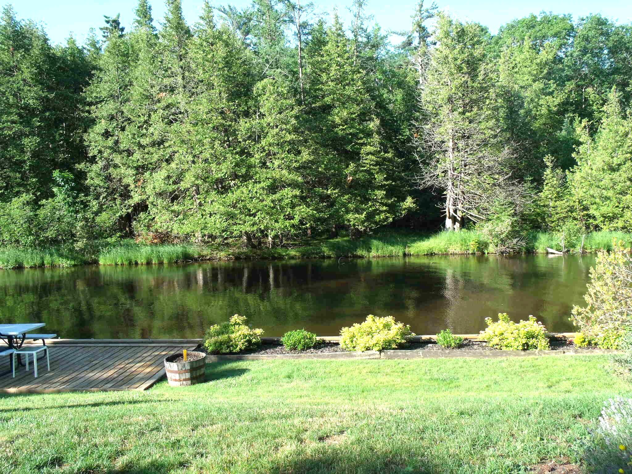 Indian River, Michigan 49749, United States, 2 Bedrooms Bedrooms, ,2 BathroomsBathrooms,Residential,Active,162655