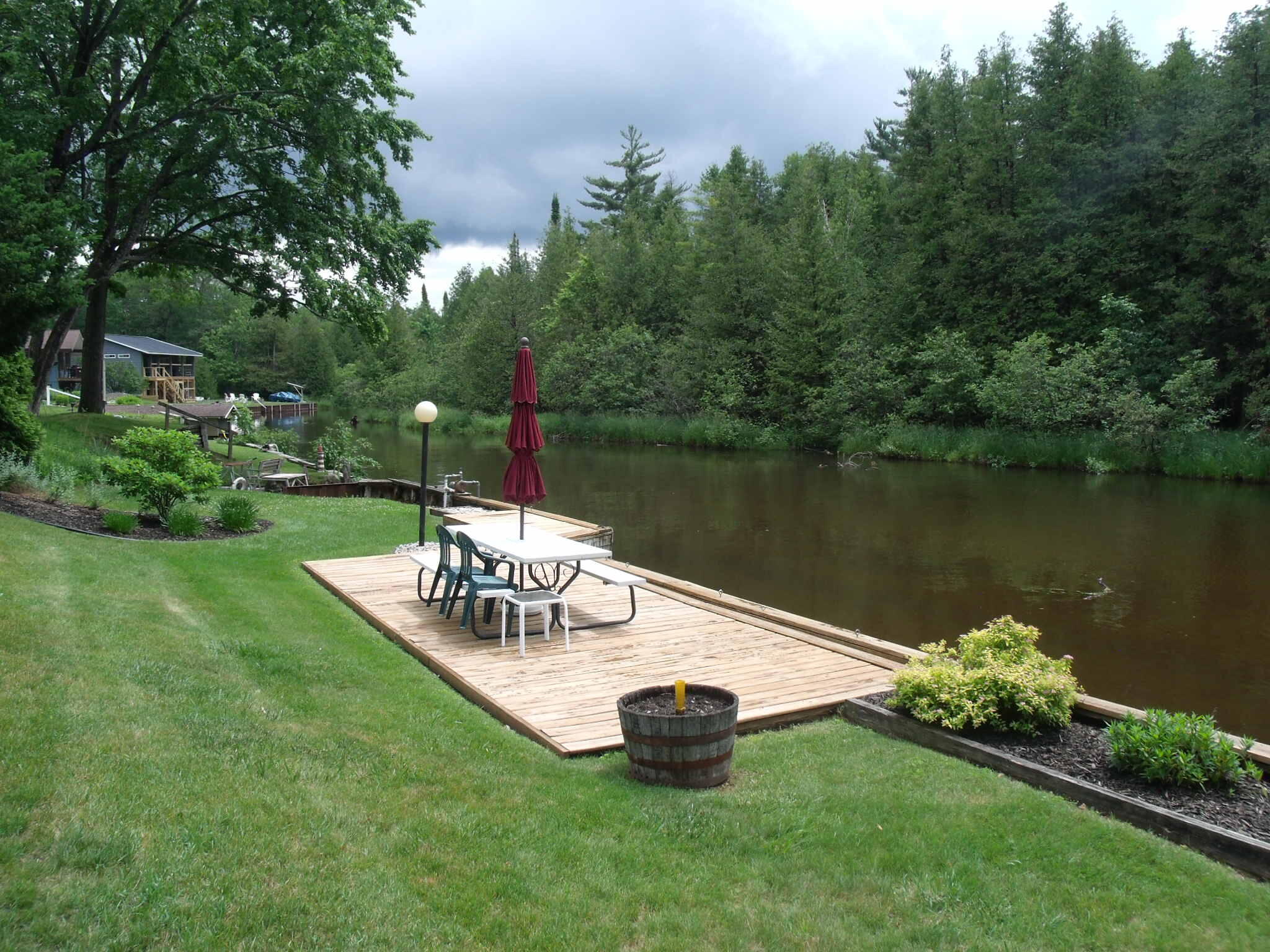 Indian River, Michigan 49749, United States, 2 Bedrooms Bedrooms, ,2 BathroomsBathrooms,Residential,Active,162655