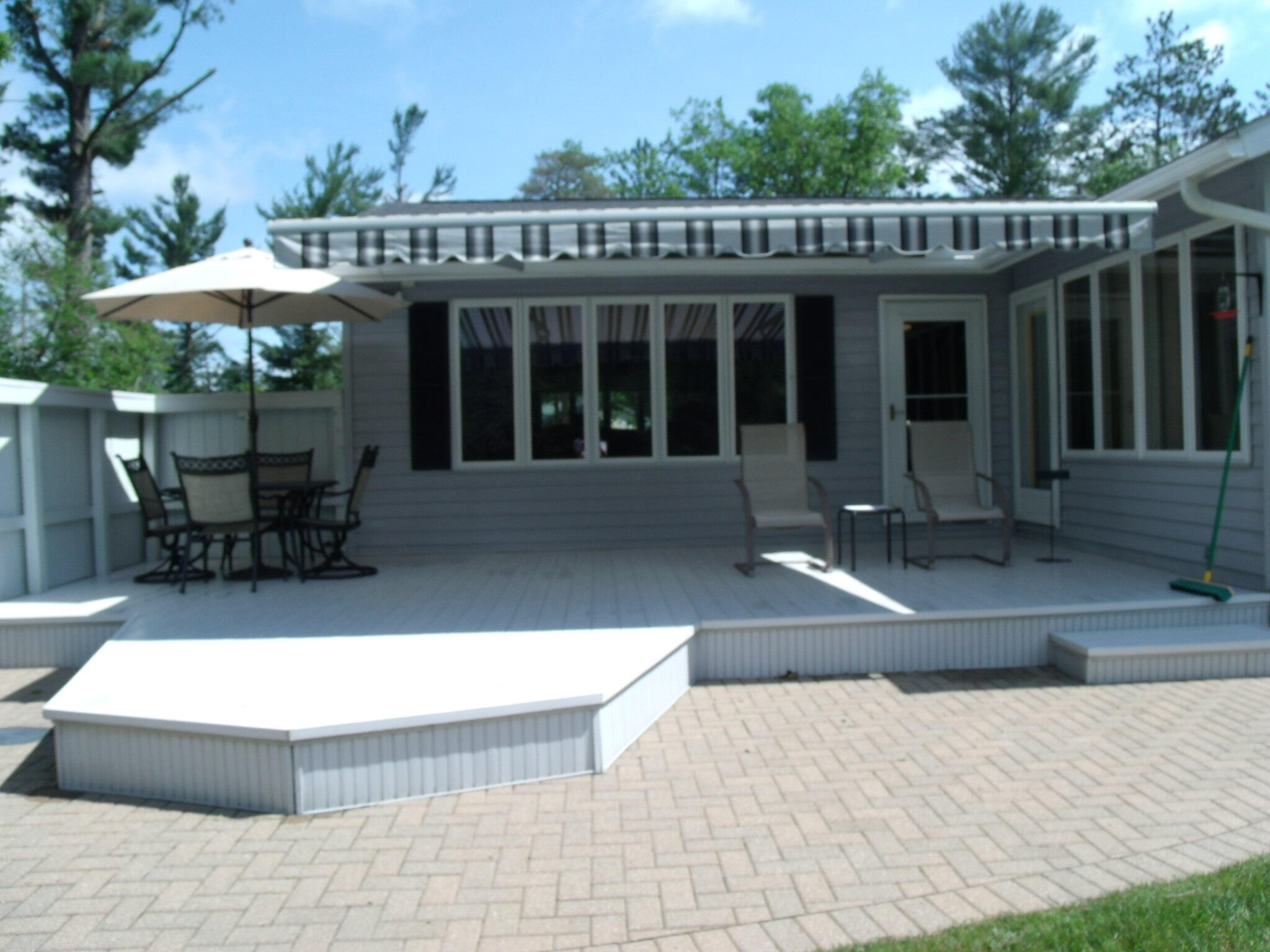 Indian River, Michigan 49749, United States, 2 Bedrooms Bedrooms, ,2 BathroomsBathrooms,Residential,Active,162655