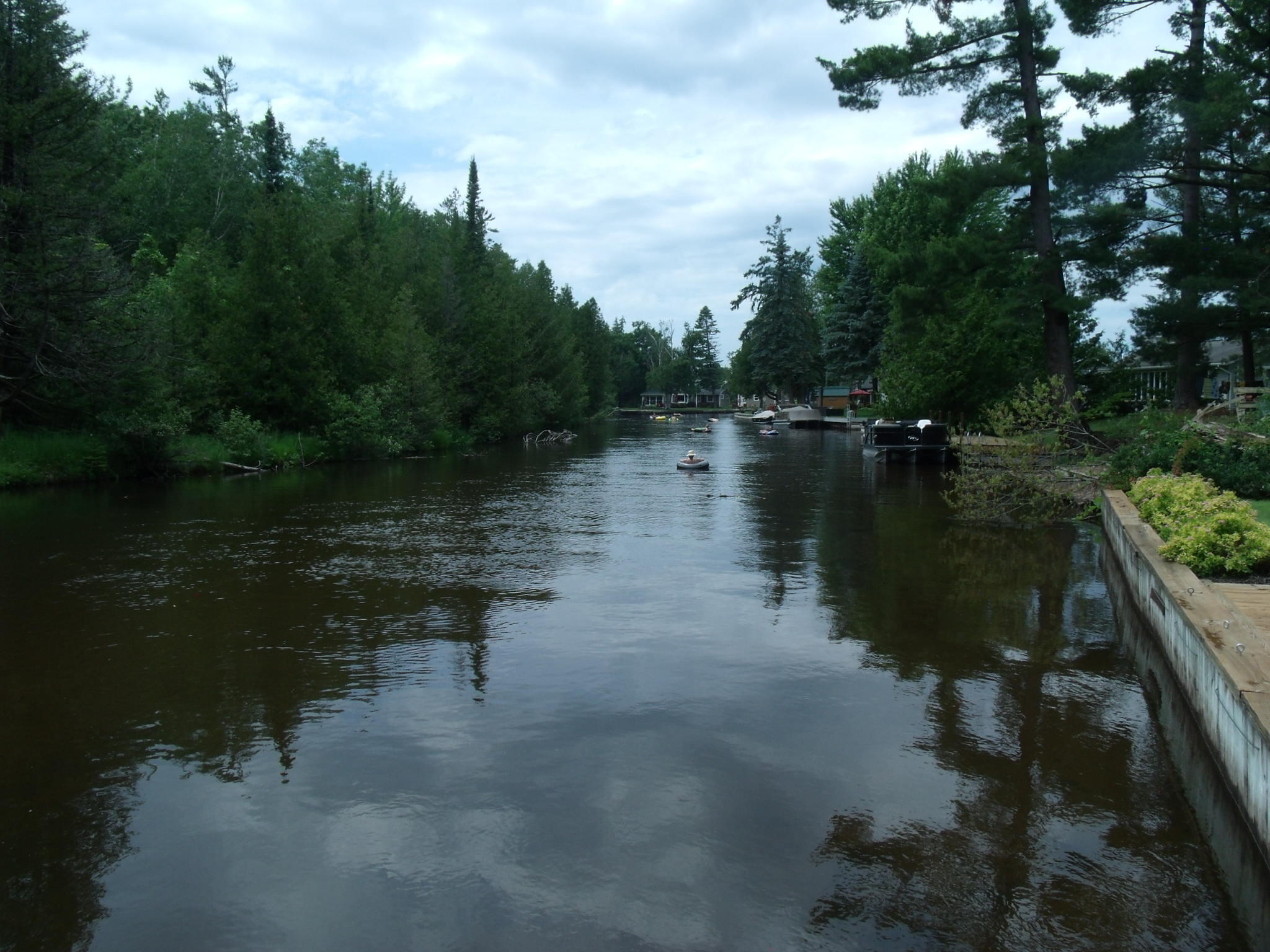 Indian River, Michigan 49749, United States, 2 Bedrooms Bedrooms, ,2 BathroomsBathrooms,Residential,Active,162655