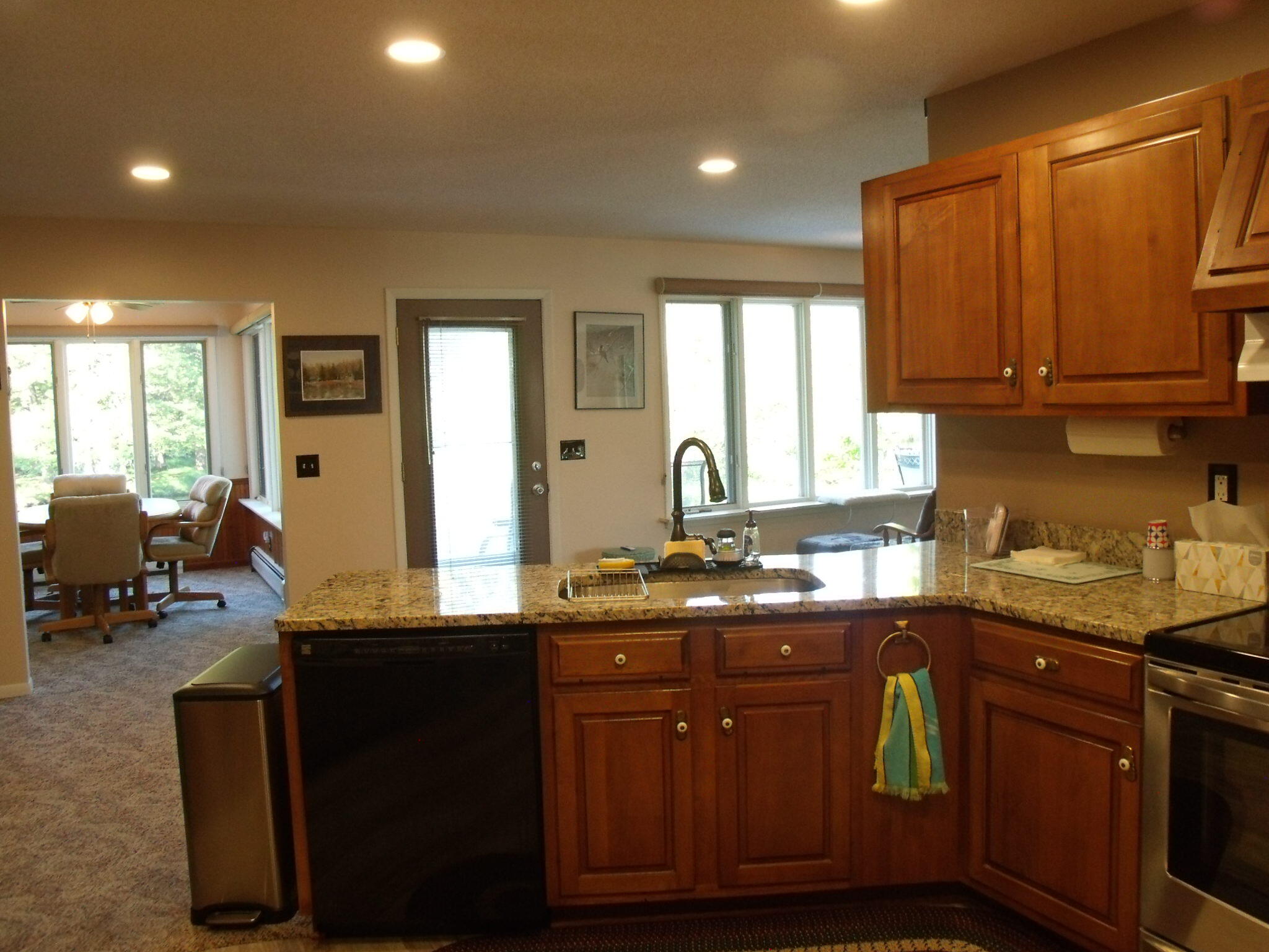 Indian River, Michigan 49749, United States, 2 Bedrooms Bedrooms, ,2 BathroomsBathrooms,Residential,Active,162655