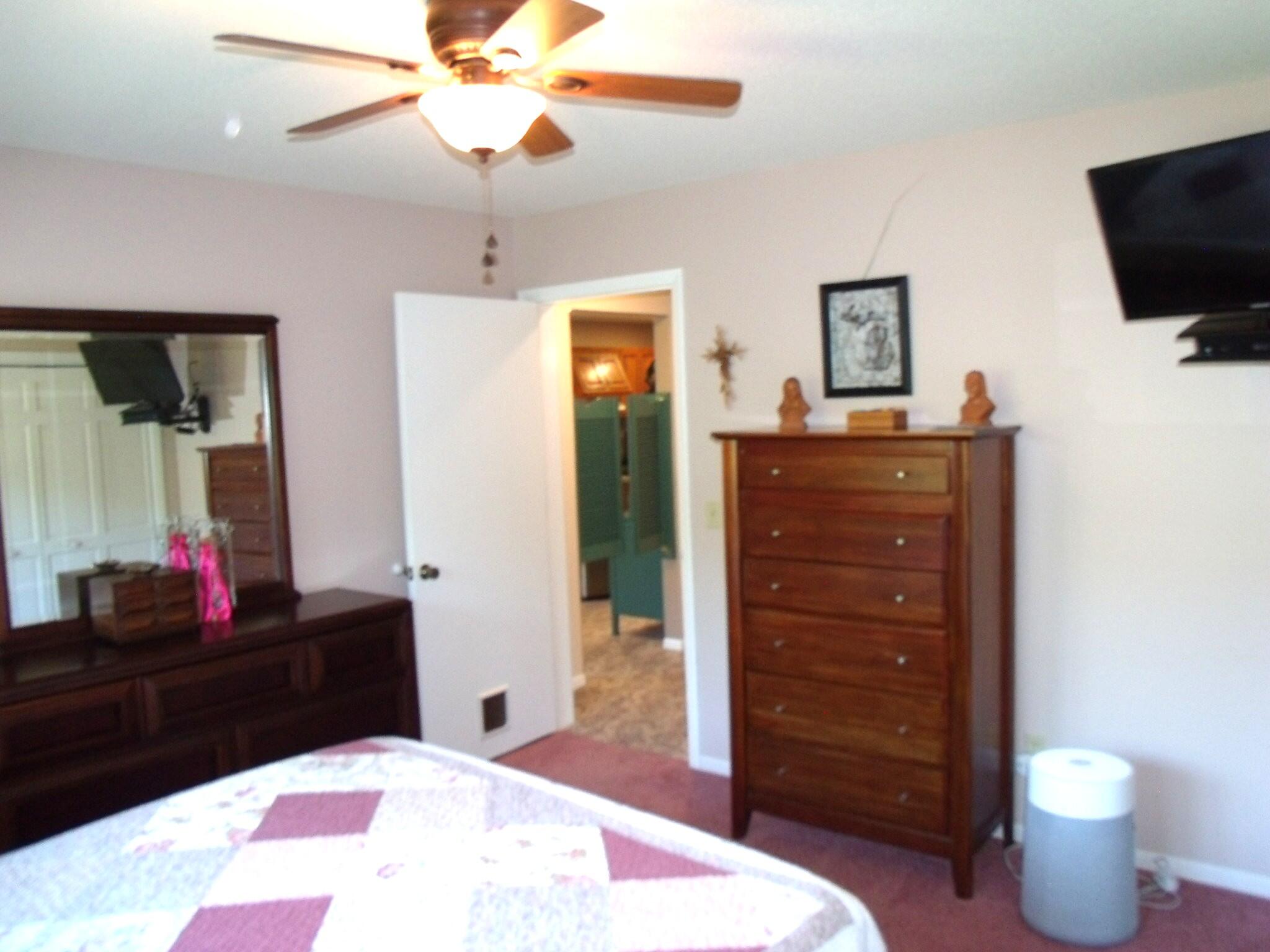 Indian River, Michigan 49749, United States, 2 Bedrooms Bedrooms, ,2 BathroomsBathrooms,Residential,Active,162655