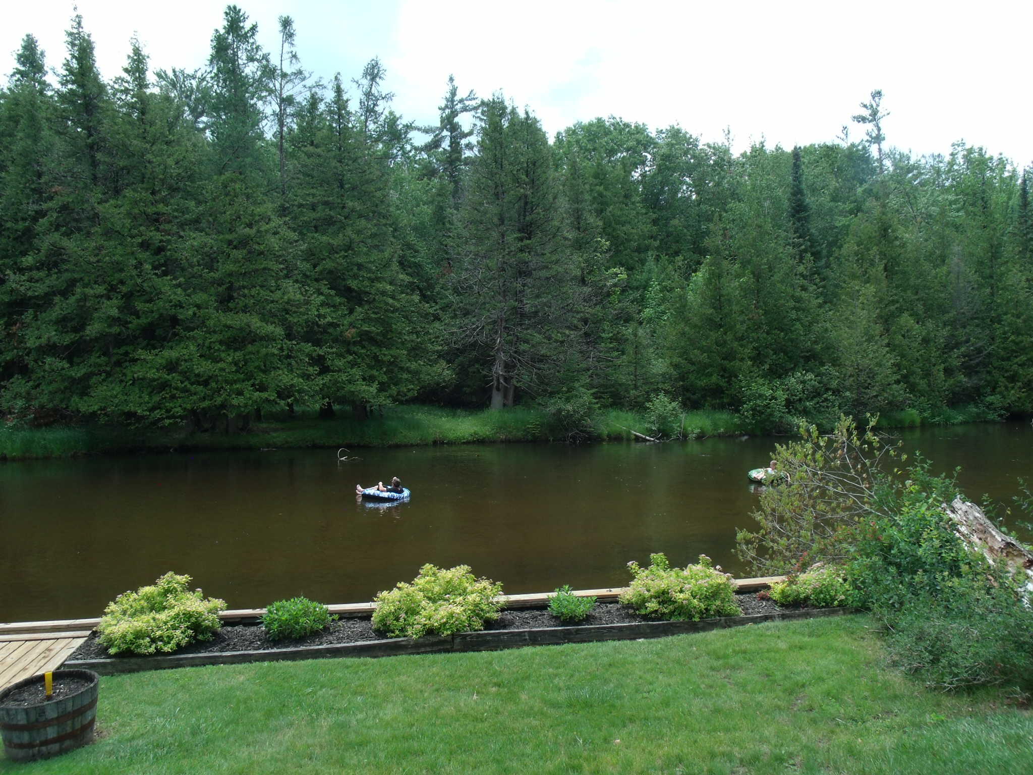 Indian River, Michigan 49749, United States, 2 Bedrooms Bedrooms, ,2 BathroomsBathrooms,Residential,Active,162655