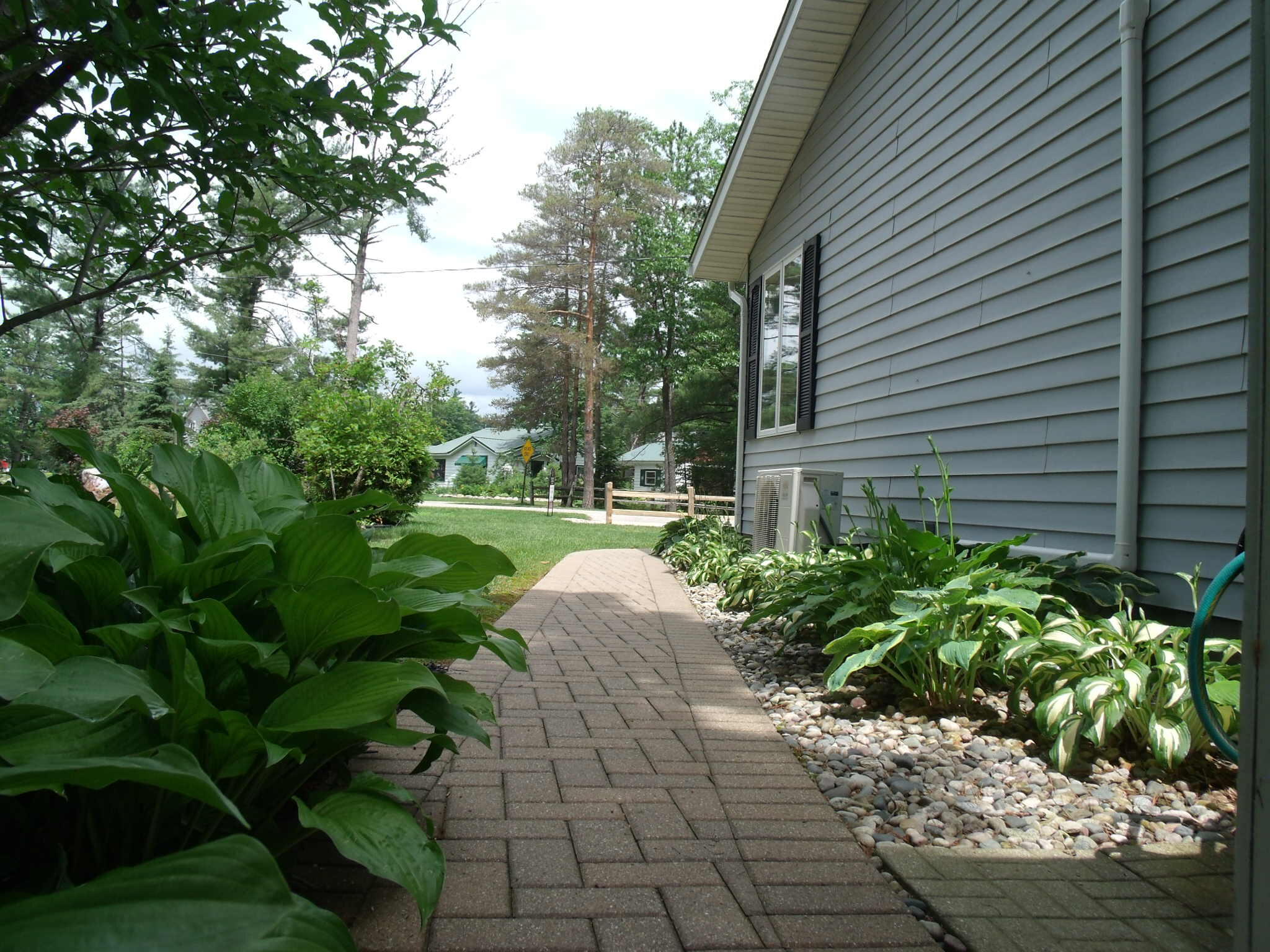 Indian River, Michigan 49749, United States, 2 Bedrooms Bedrooms, ,2 BathroomsBathrooms,Residential,Active,162655