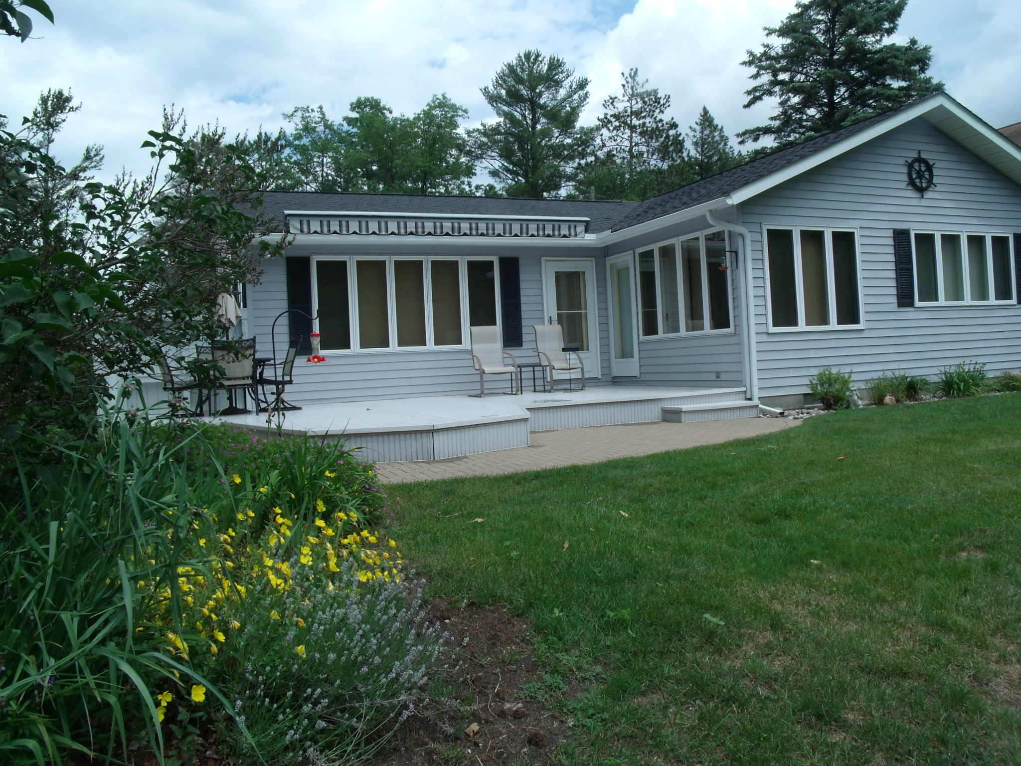 Indian River, Michigan 49749, United States, 2 Bedrooms Bedrooms, ,2 BathroomsBathrooms,Residential,Active,162655