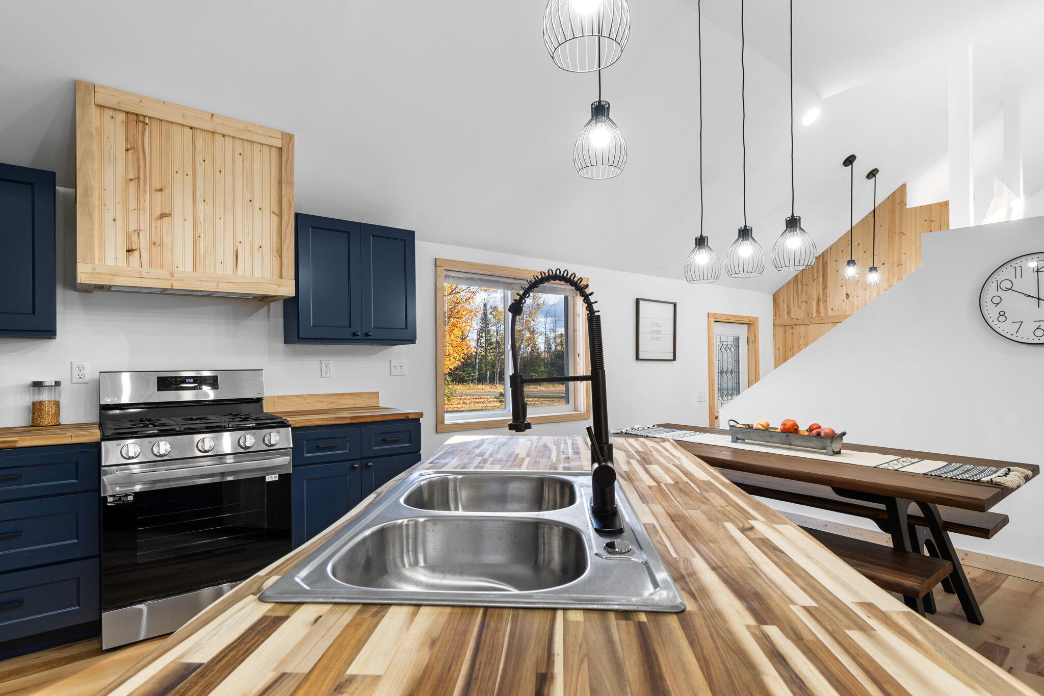 Cheboygan, Michigan 49721, United States, 3 Bedrooms Bedrooms, ,2 BathroomsBathrooms,Residential,Active,234870