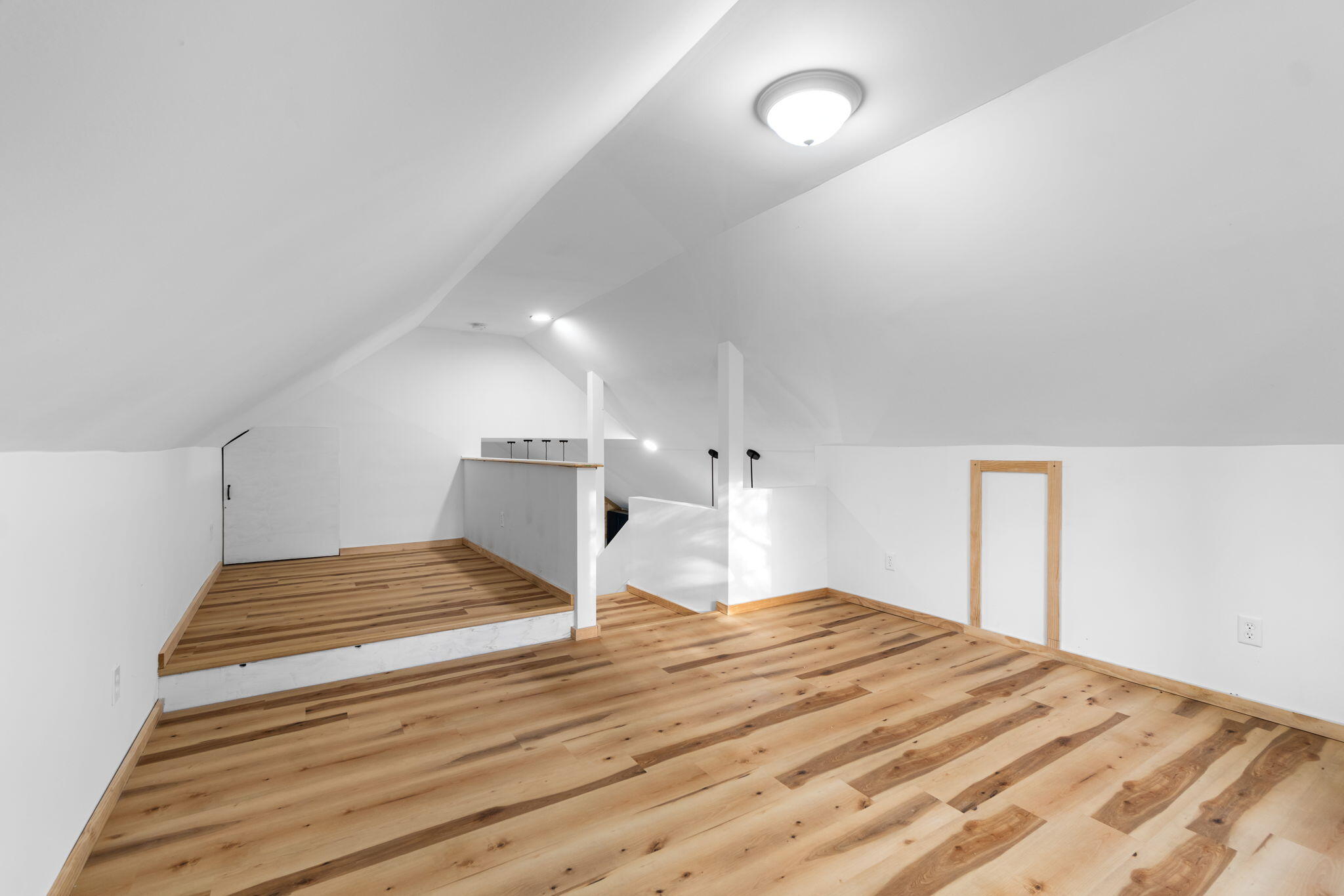 Cheboygan, Michigan 49721, United States, 3 Bedrooms Bedrooms, ,2 BathroomsBathrooms,Residential,Active,234870