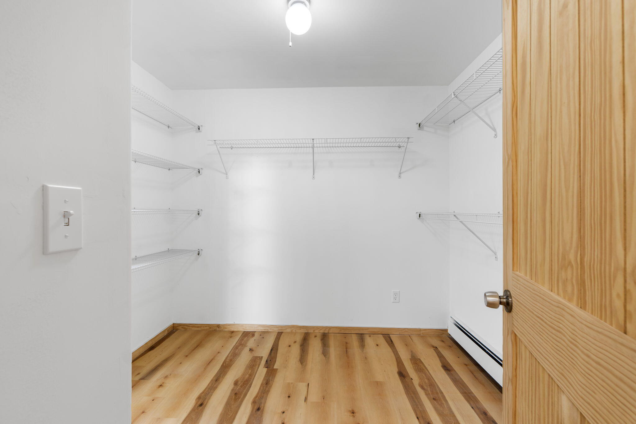 Cheboygan, Michigan 49721, United States, 3 Bedrooms Bedrooms, ,2 BathroomsBathrooms,Residential,Active,234870