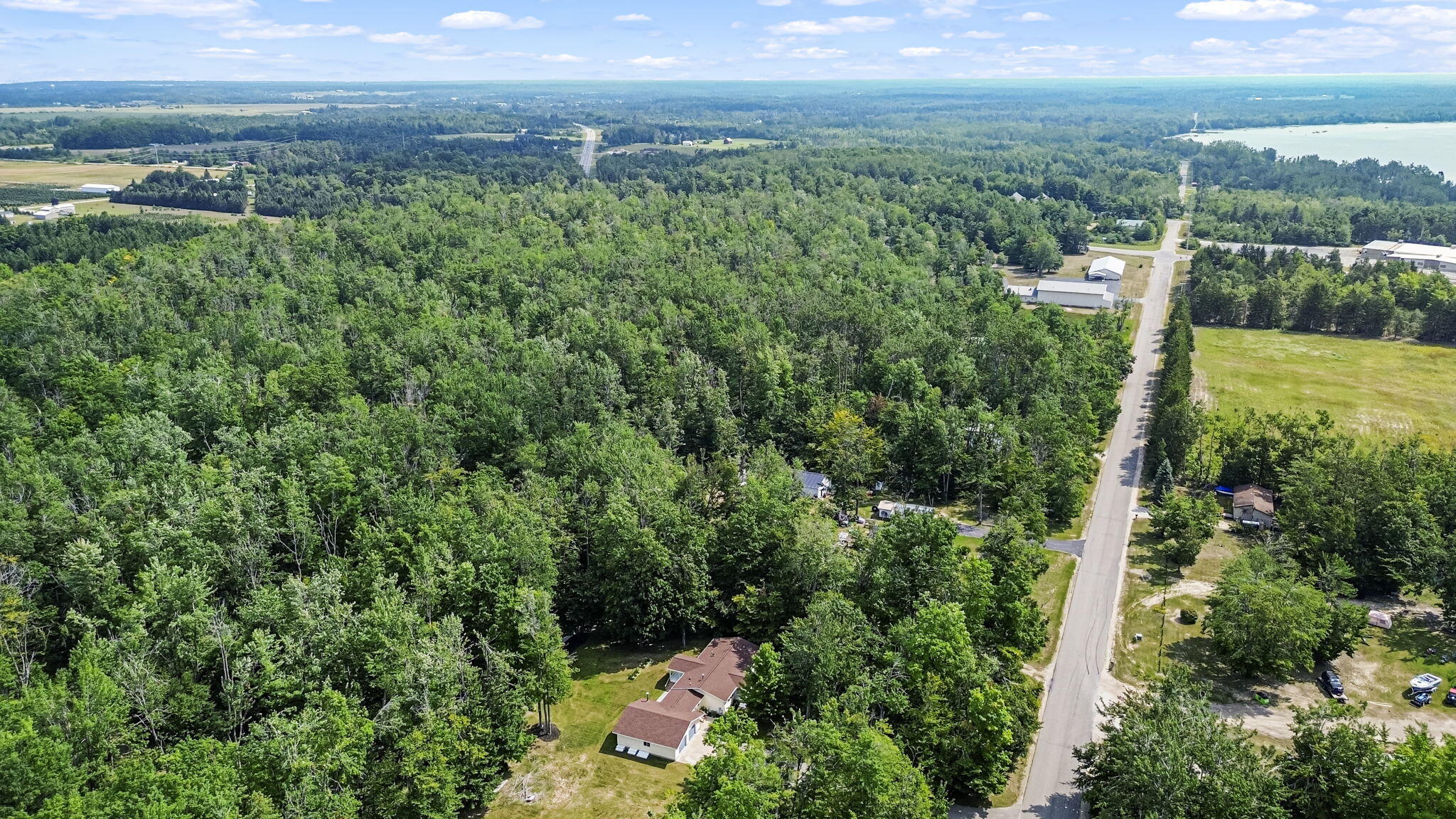 Cheboygan, Michigan 49721, United States, 3 Bedrooms Bedrooms, ,2 BathroomsBathrooms,Residential,Pending,189461